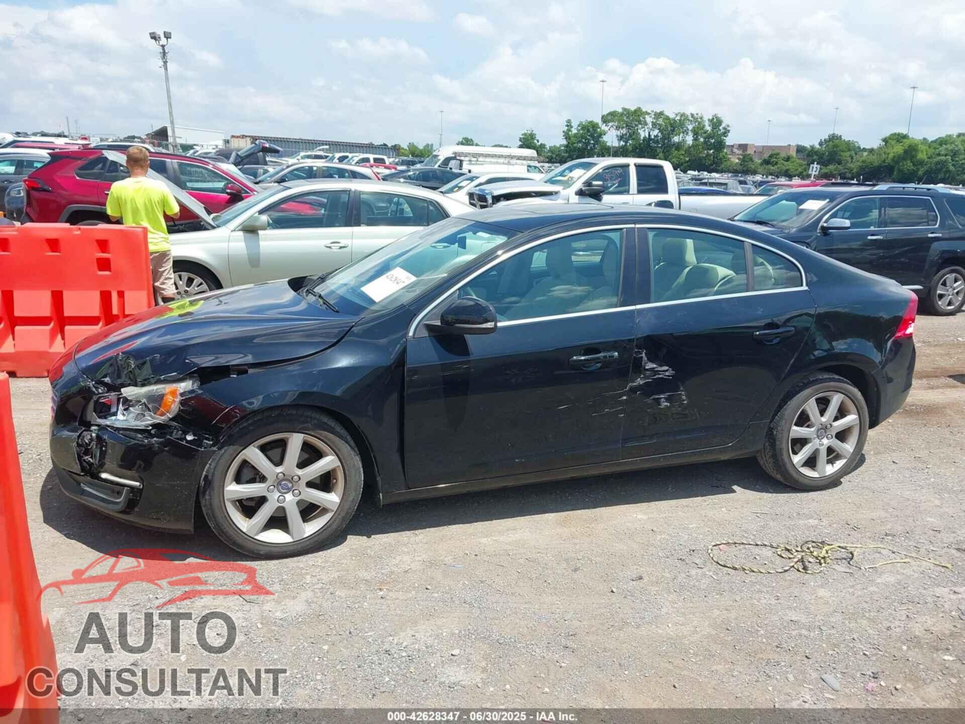 VOLVO S60 2016 - YV126MFK4G2413197