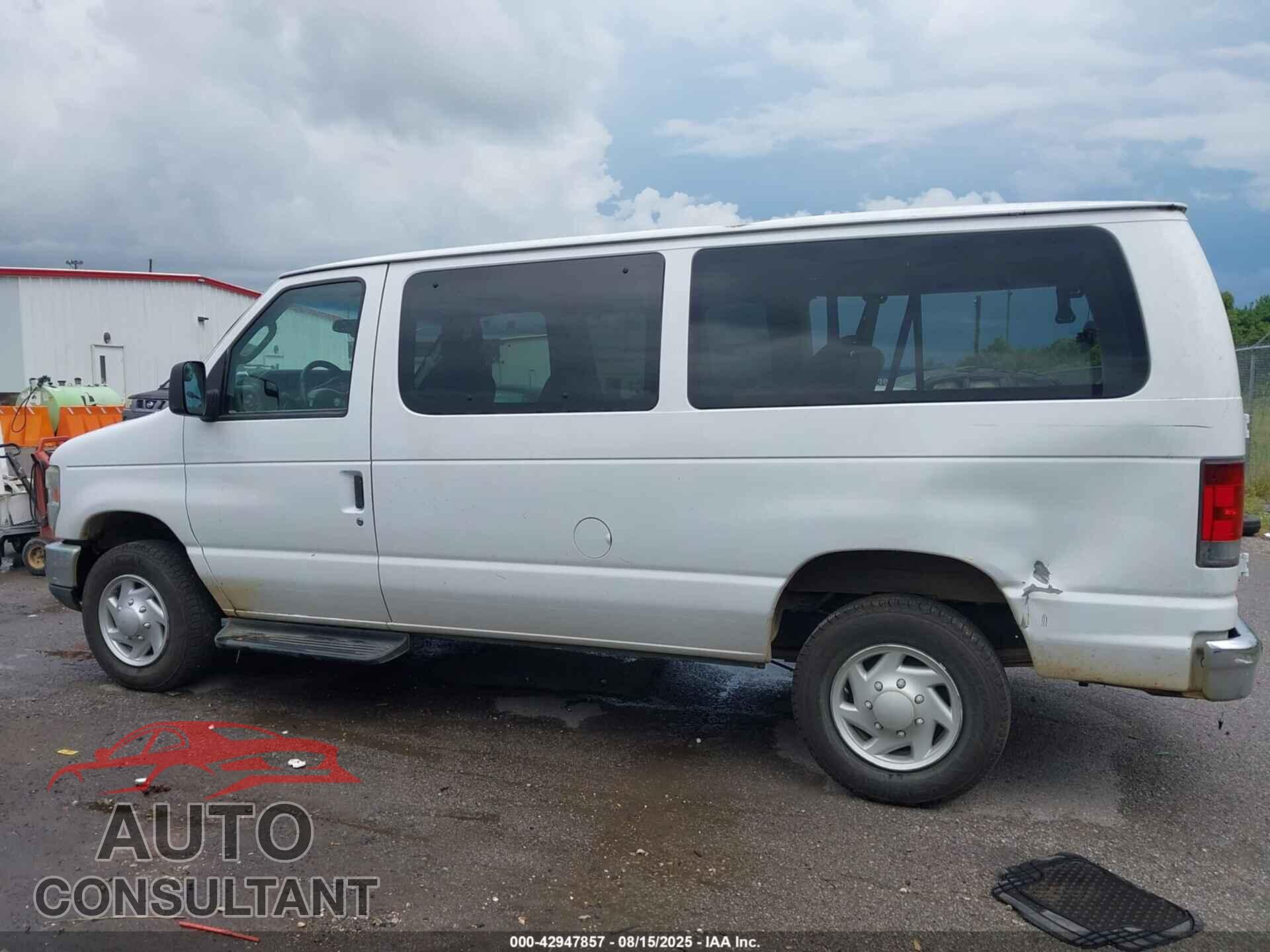 FORD E-350 SUPER DUTY 2013 - 1FBNE3BL0DDA50125