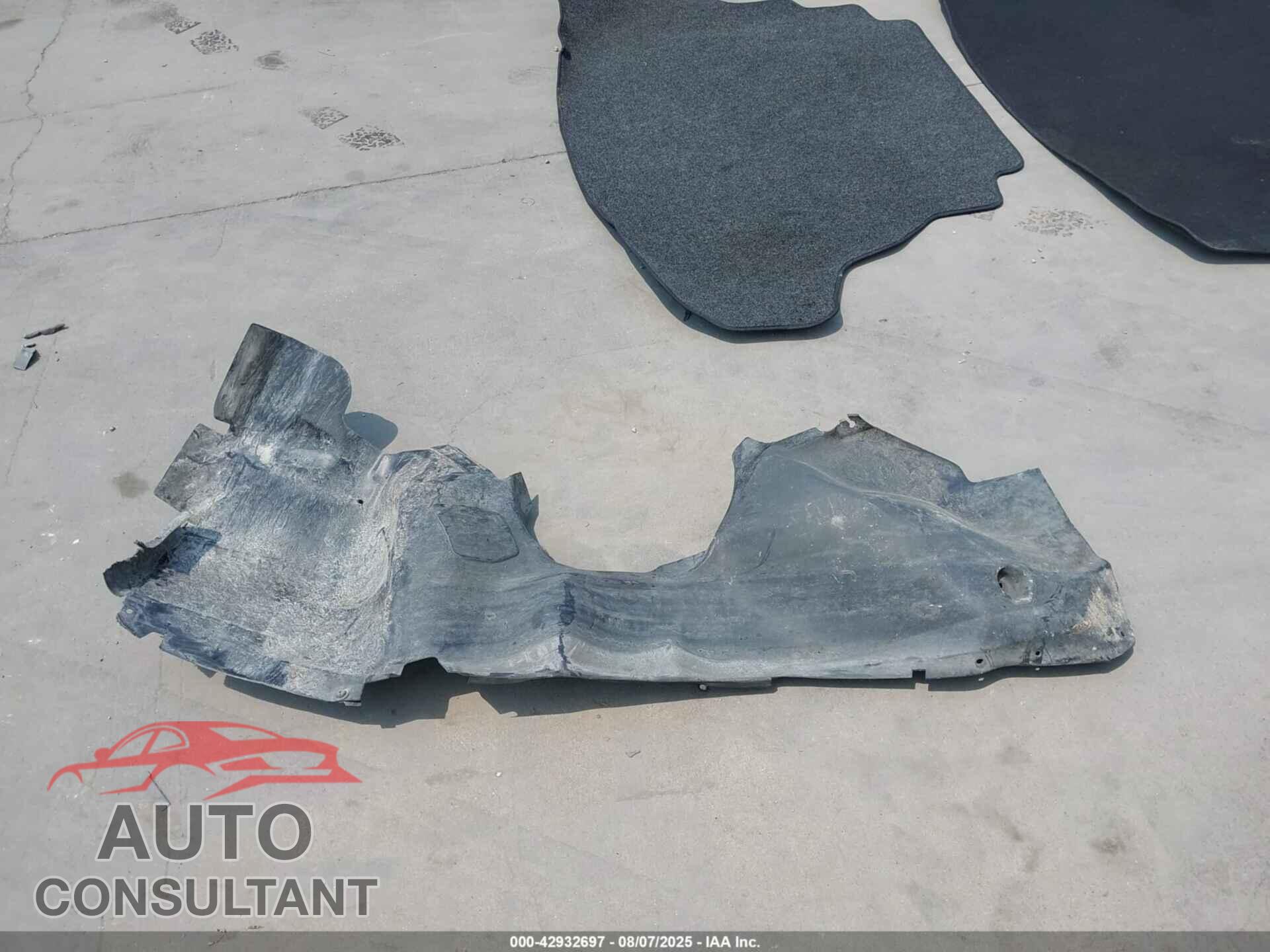 FORD FOCUS 2016 - 1FADP3E20GL245193