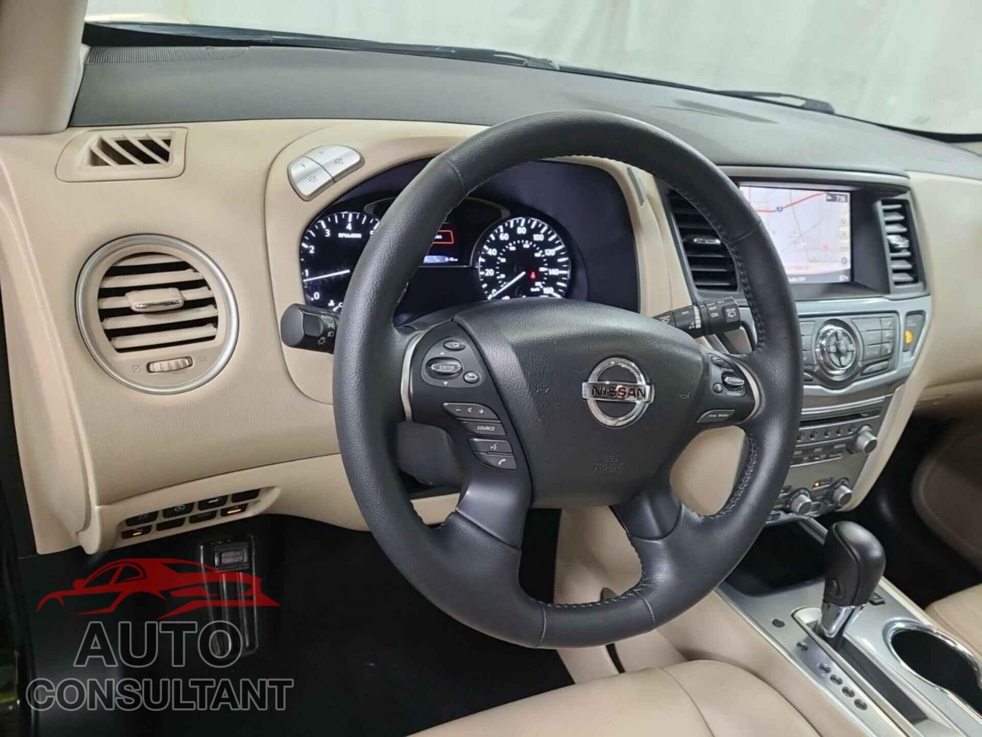 NISSAN PATHFINDER 2019 - 5N1DR2MM5KC647443