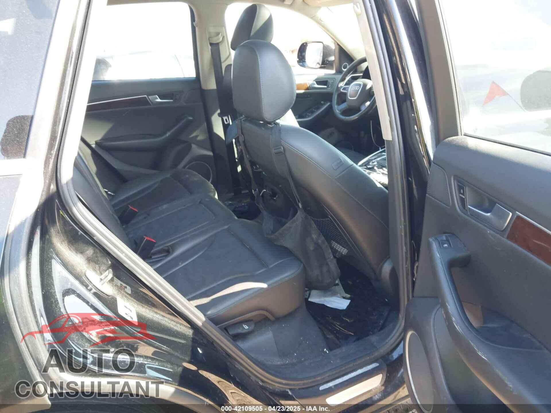 AUDI Q5 2011 - WA1LFAFP5BA018703