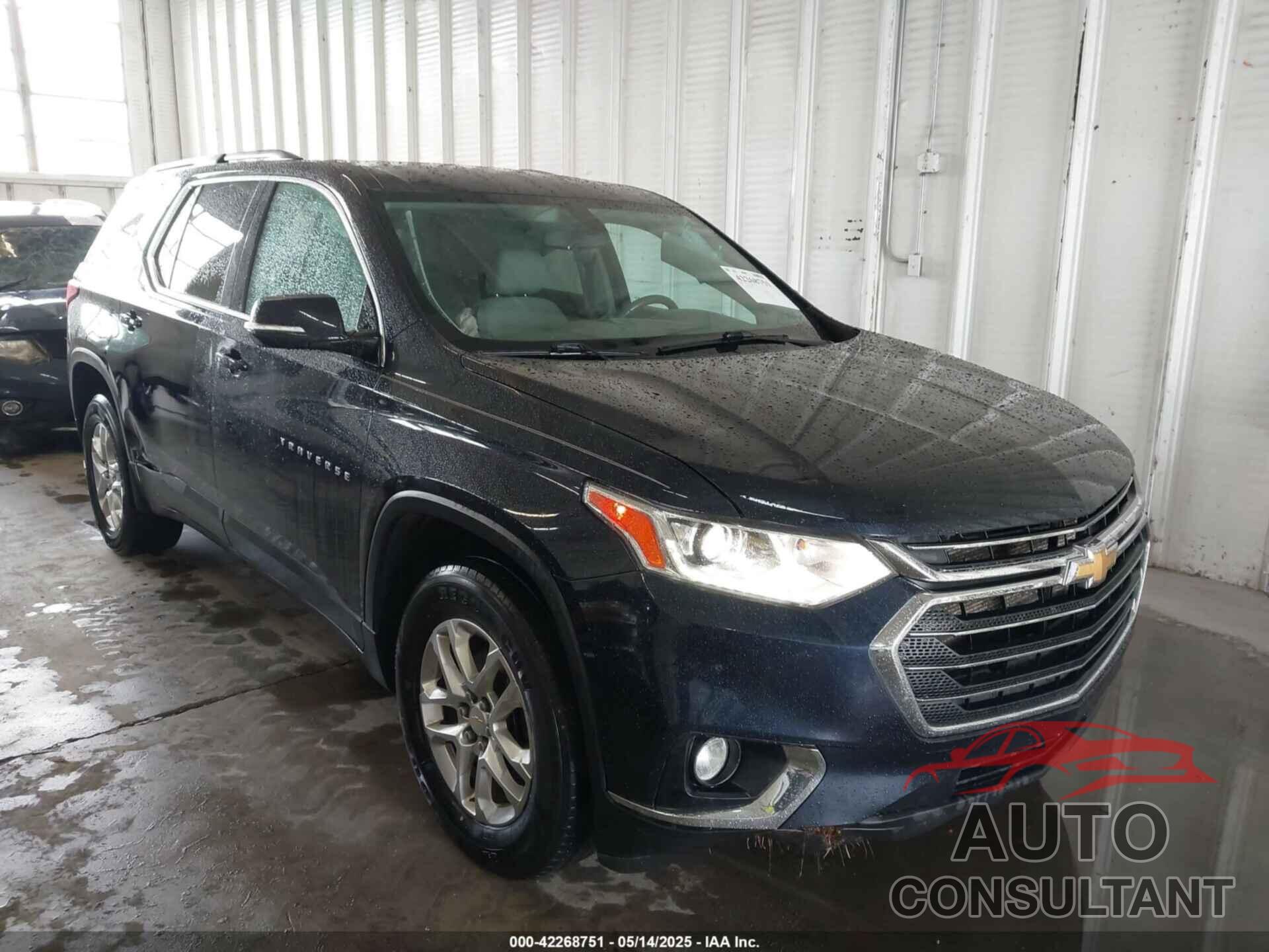 CHEVROLET TRAVERSE 2020 - 1GNERGKW2LJ132057
