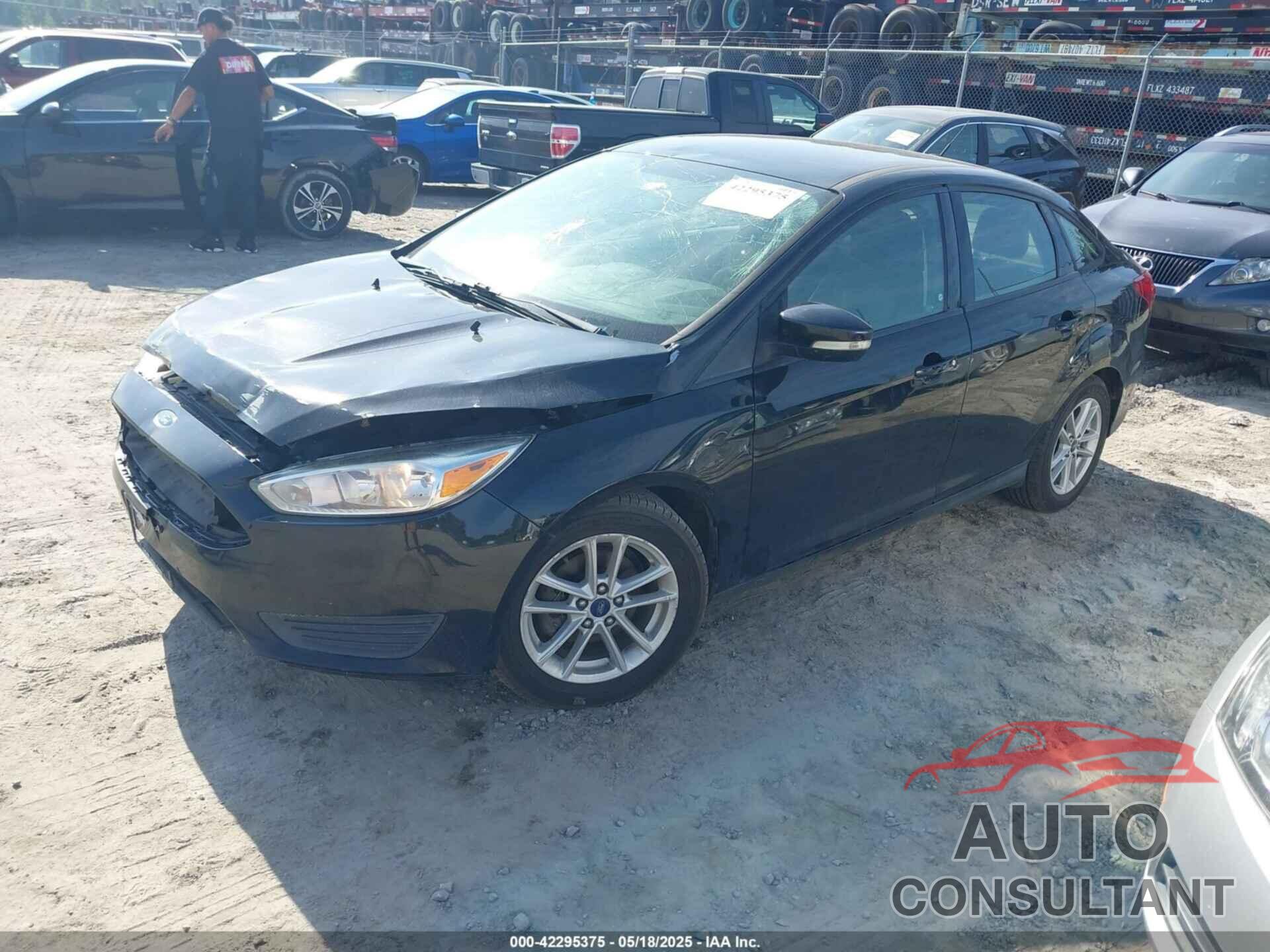 FORD FOCUS 2017 - 1FADP3F24HL332725