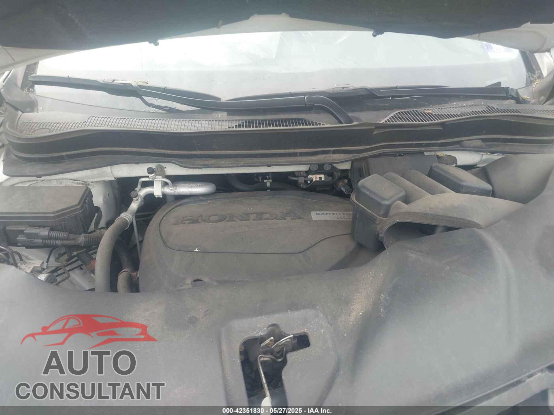 HONDA PILOT 2017 - 5FNYF6H03HB091741