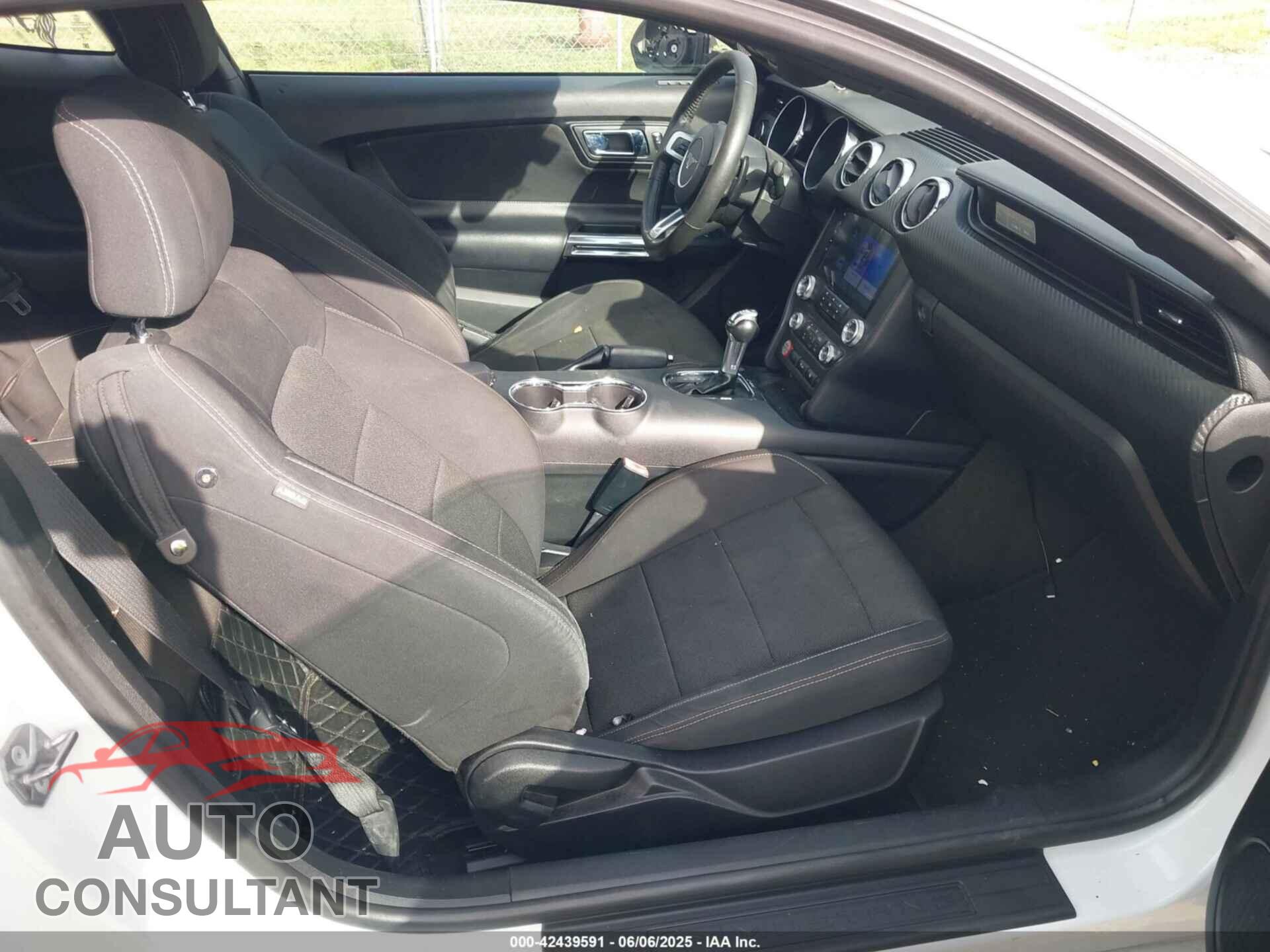 FORD MUSTANG 2017 - 1FA6P8AM8H5306230