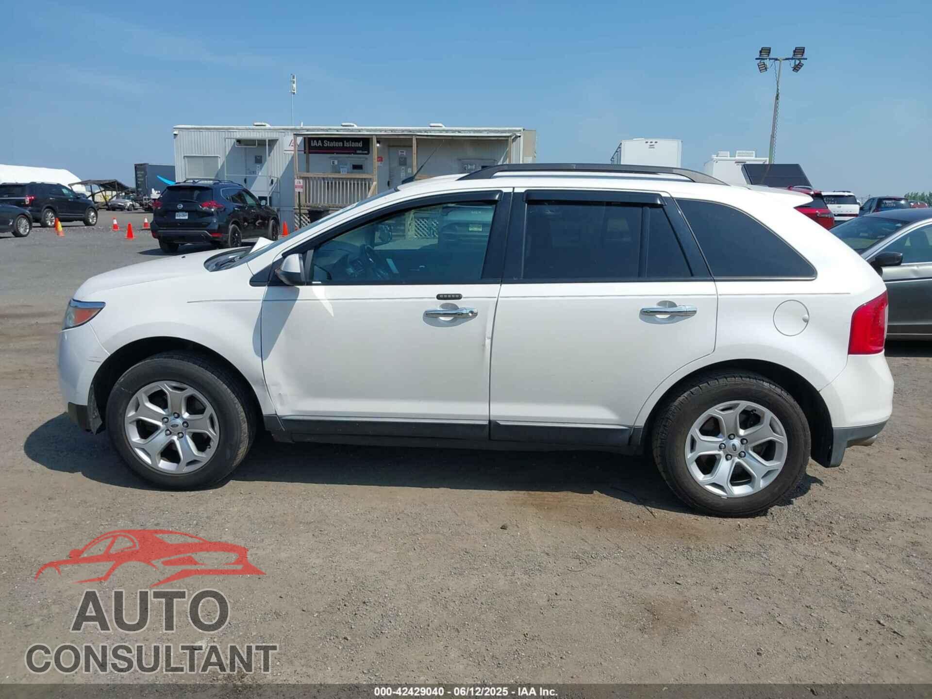 FORD EDGE 2011 - 2FMDK4JC3BBB17810
