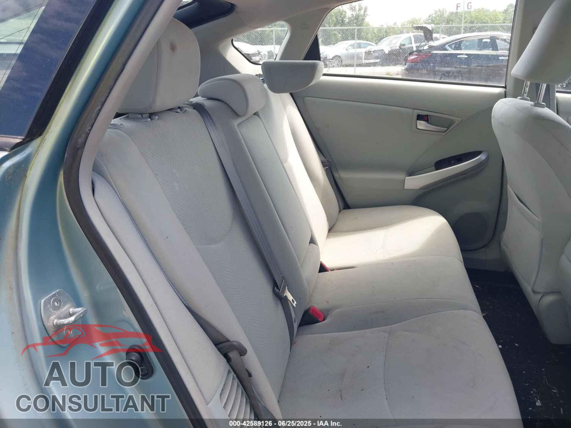 TOYOTA PRIUS 2013 - JTDKN3DU4D5692877