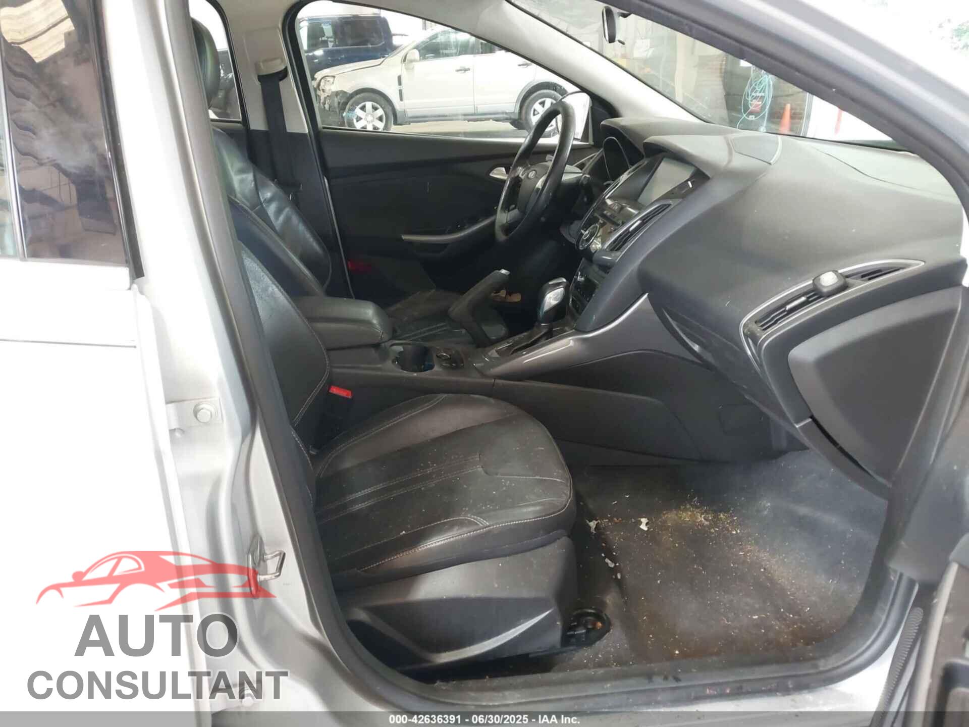 FORD FOCUS 2014 - 1FADP3N29EL422370