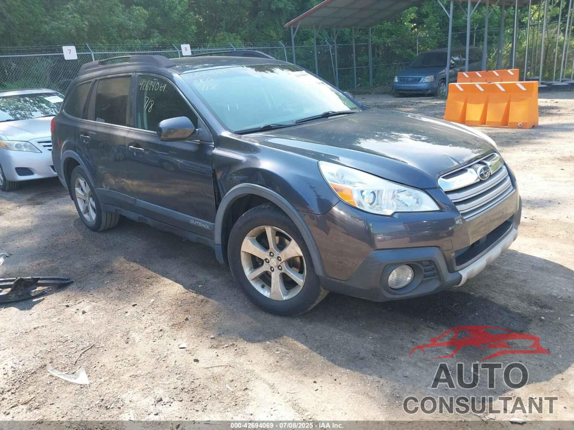 SUBARU OUTBACK 2013 - 4S4BRCLCXD3285148