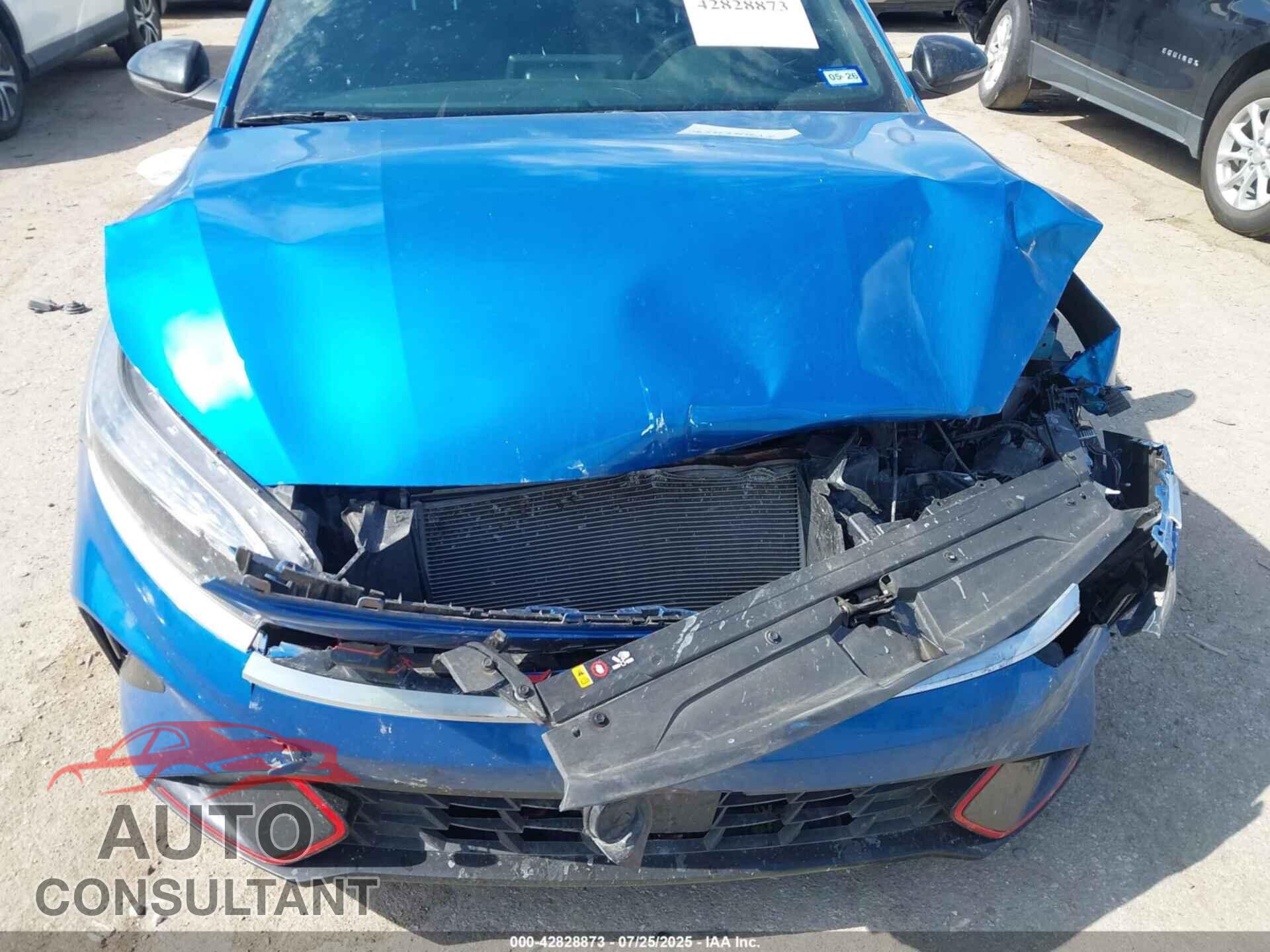 KIA FORTE 2024 - 3KPF44AC0RE738951