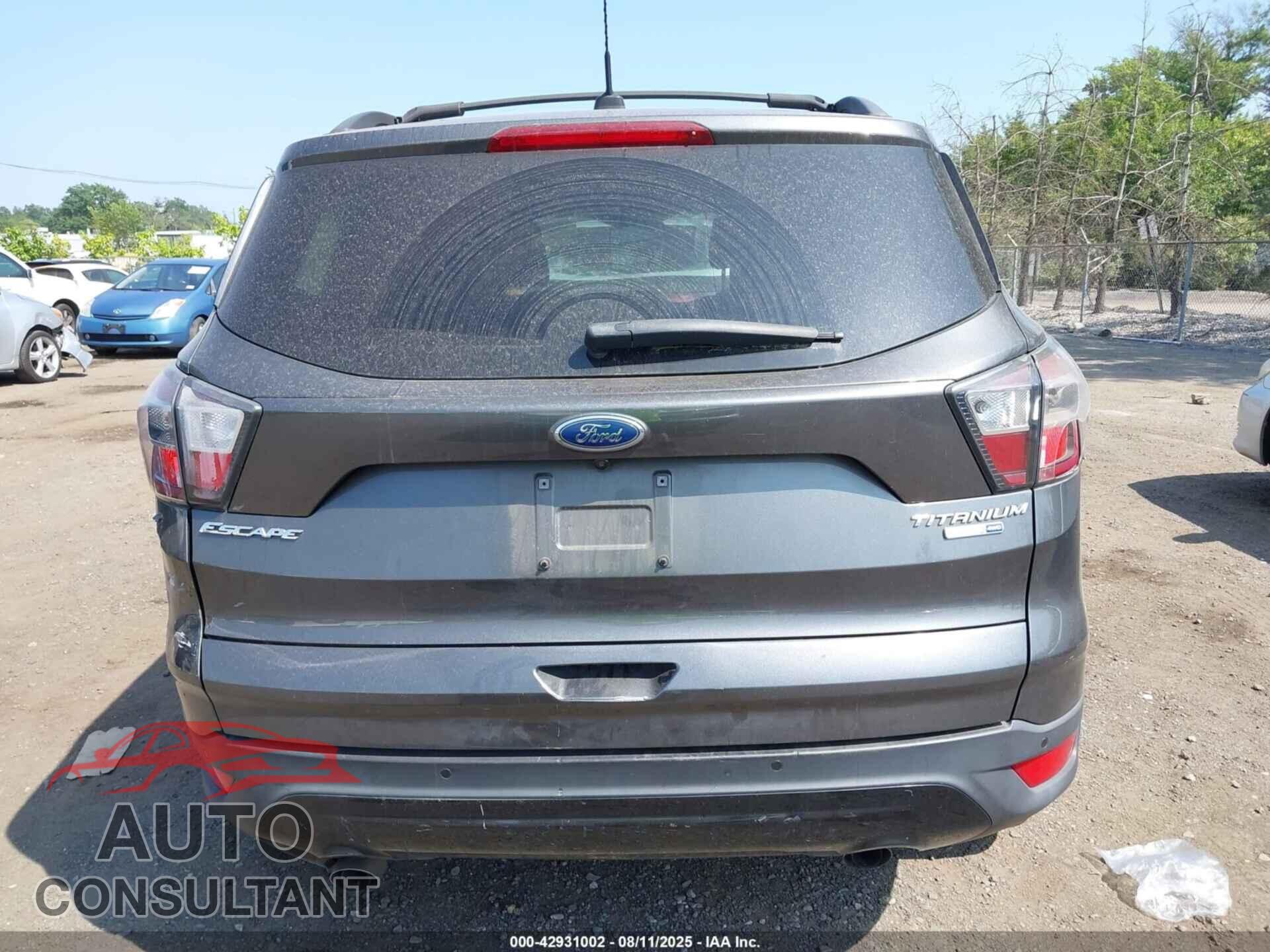 FORD ESCAPE 2017 - 1FMCU9JDXHUB25627