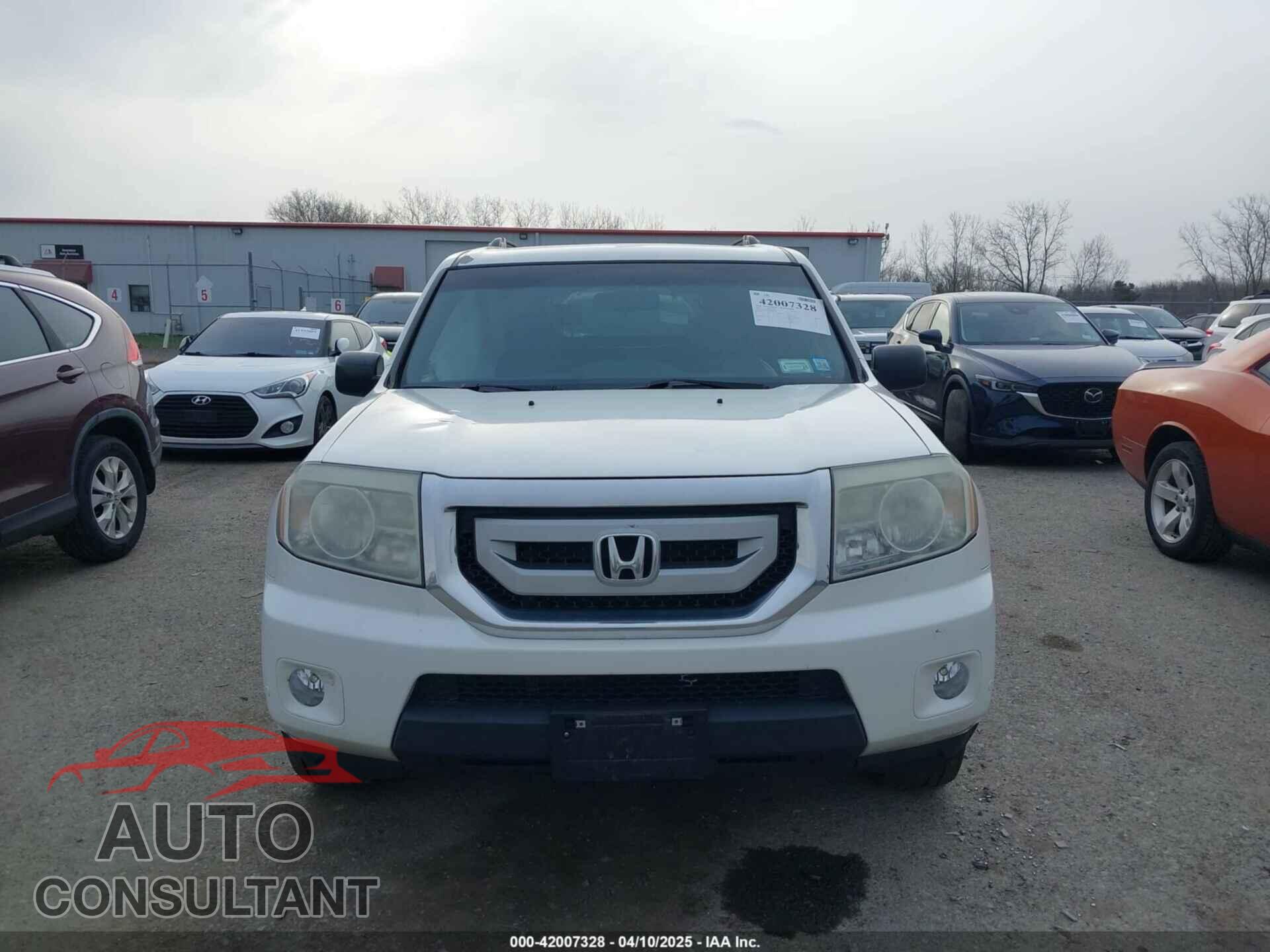 HONDA PILOT 2011 - 5FNYF3H95BB044134
