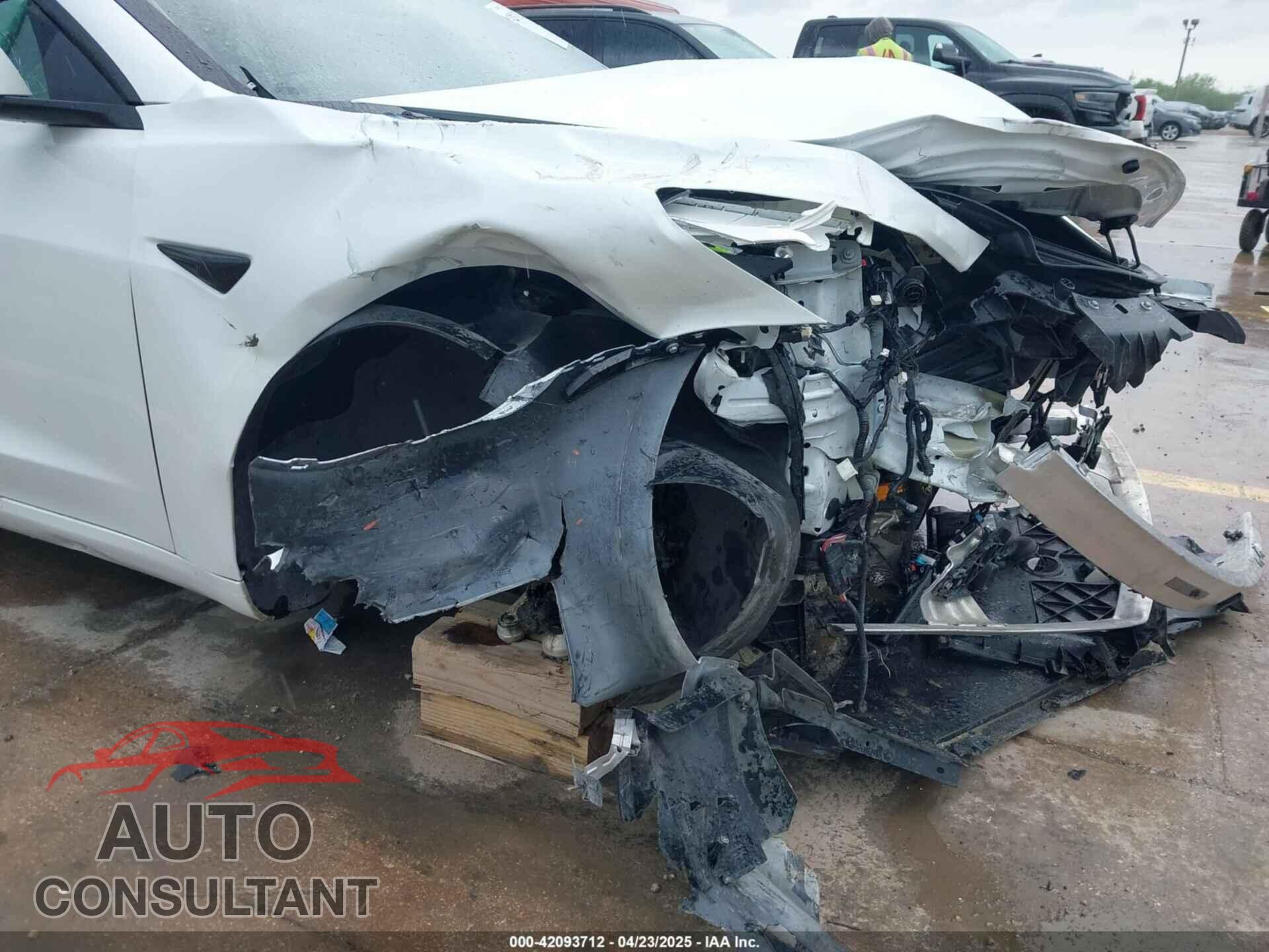 TESLA MODEL 3 2023 - 5YJ3E1EC8PF487550