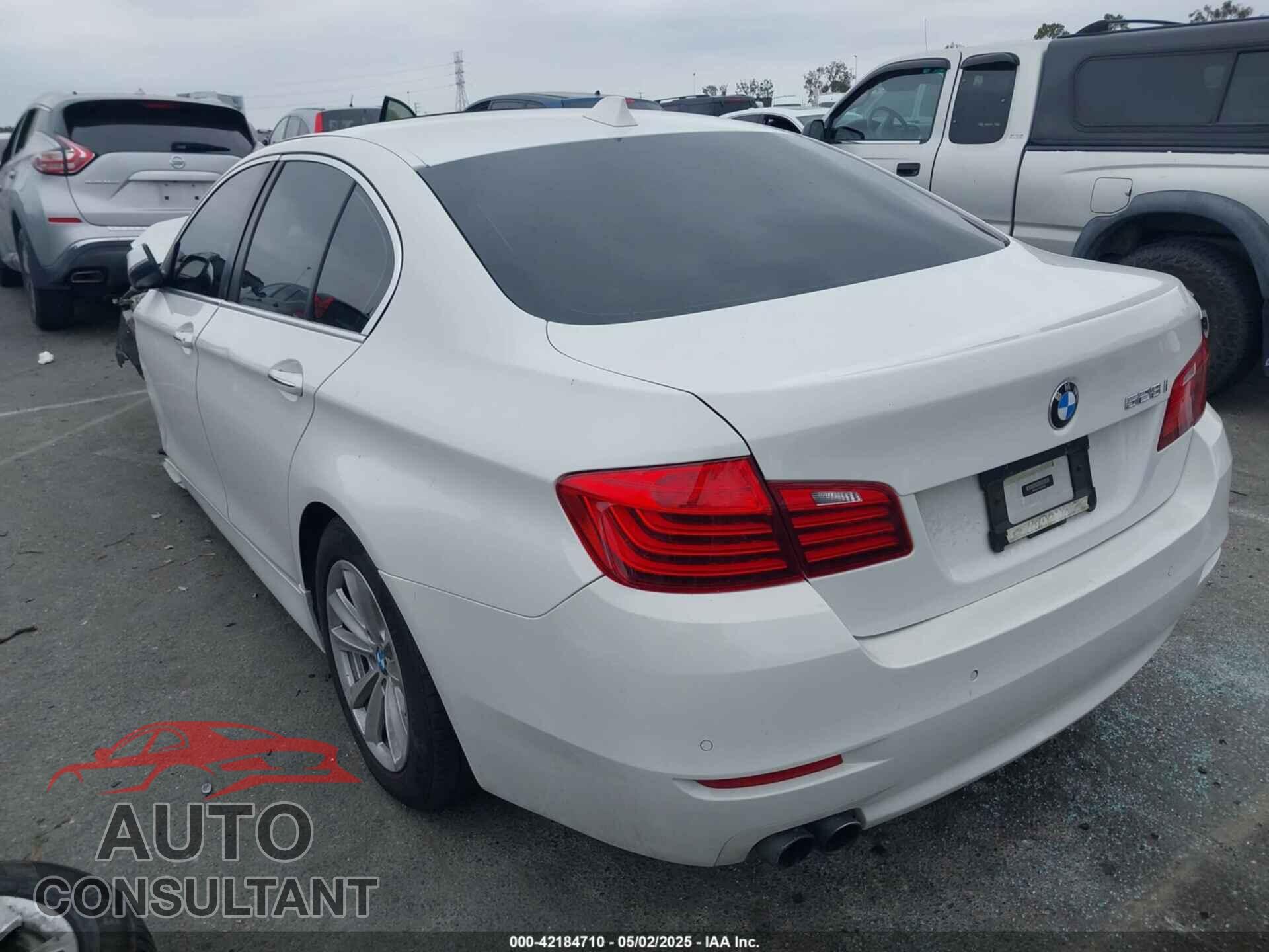 BMW 528I 2016 - WBA5A5C52GD526329