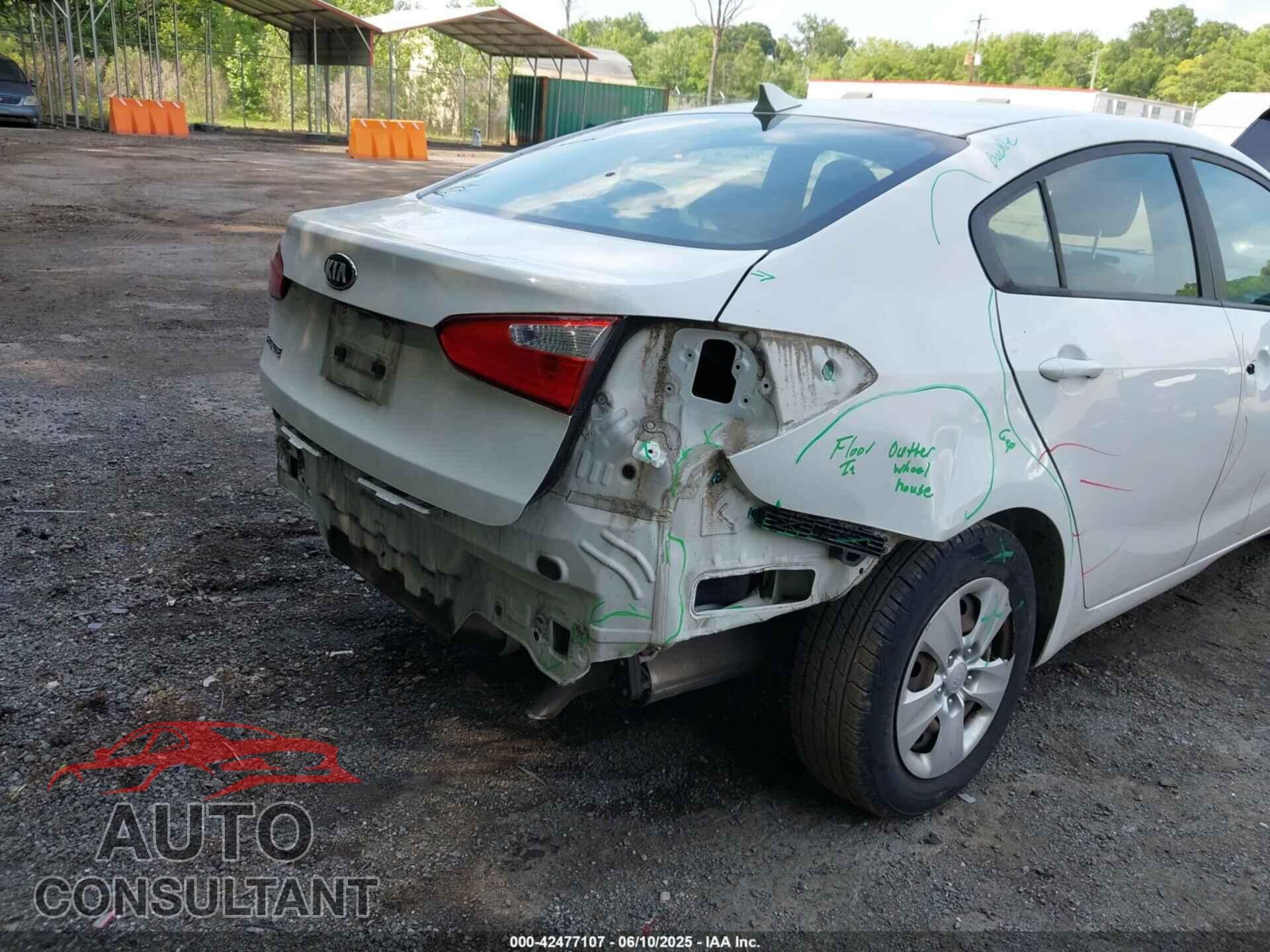 KIA FORTE 2016 - KNAFK4A62G5445929