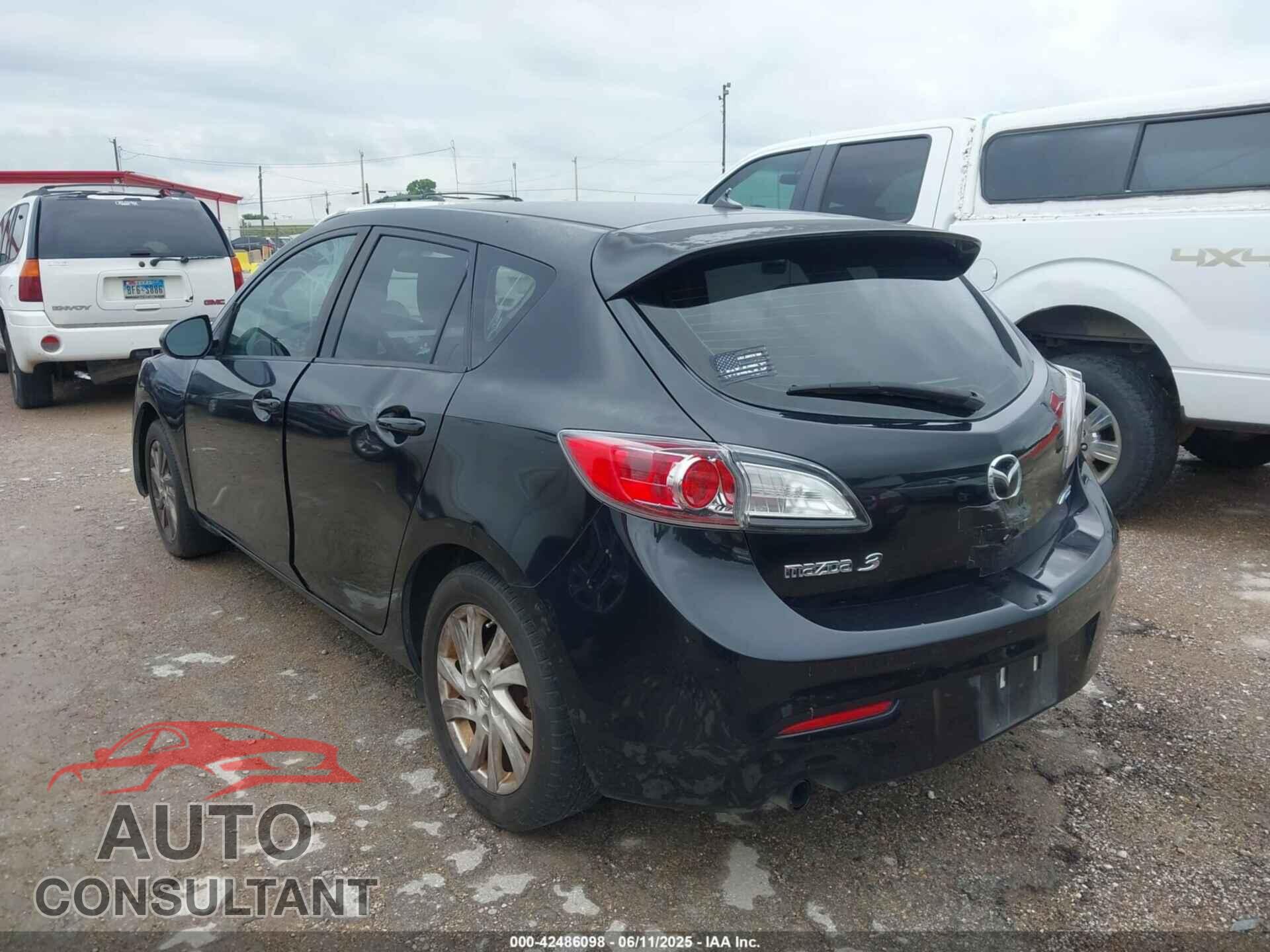 MAZDA MAZDA3 2012 - JM1BL1L73C1535675
