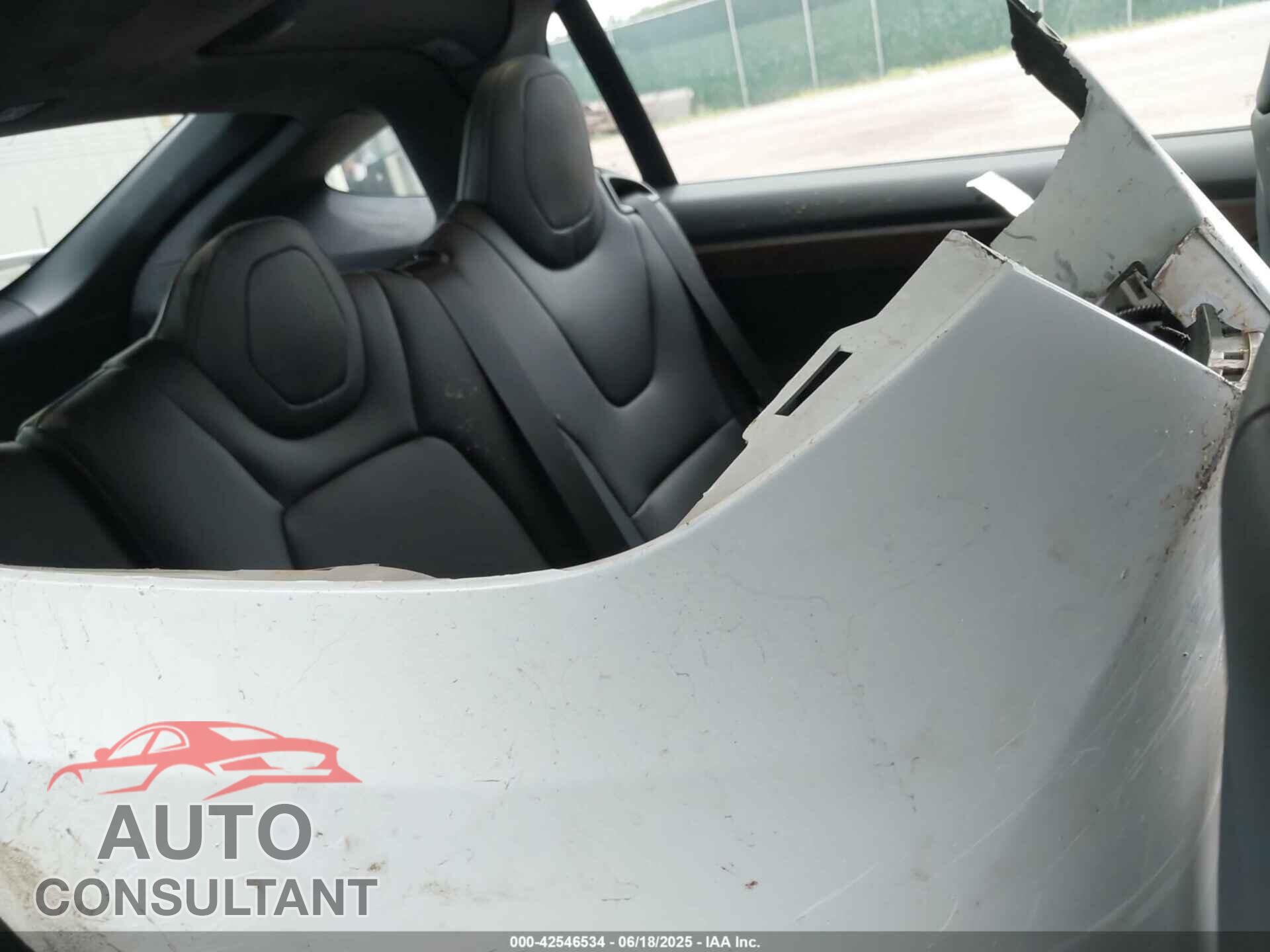 TESLA MODEL X 2021 - 5YJXCDE2XMF323695