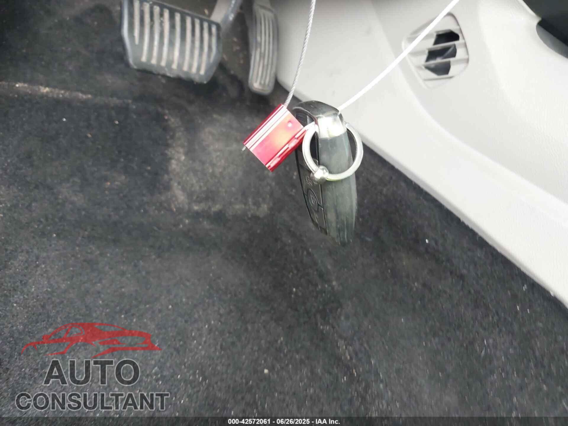 FORD FUSION 2018 - 3FA6P0HDXJR183900