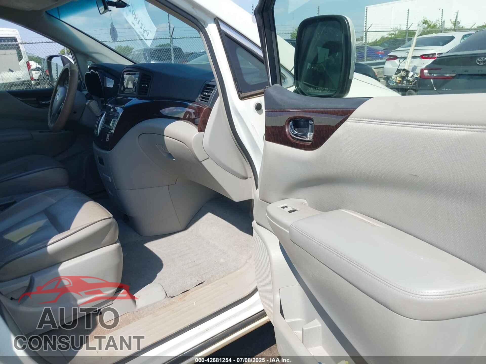 NISSAN QUEST 2014 - JN8AE2KP9E9104408