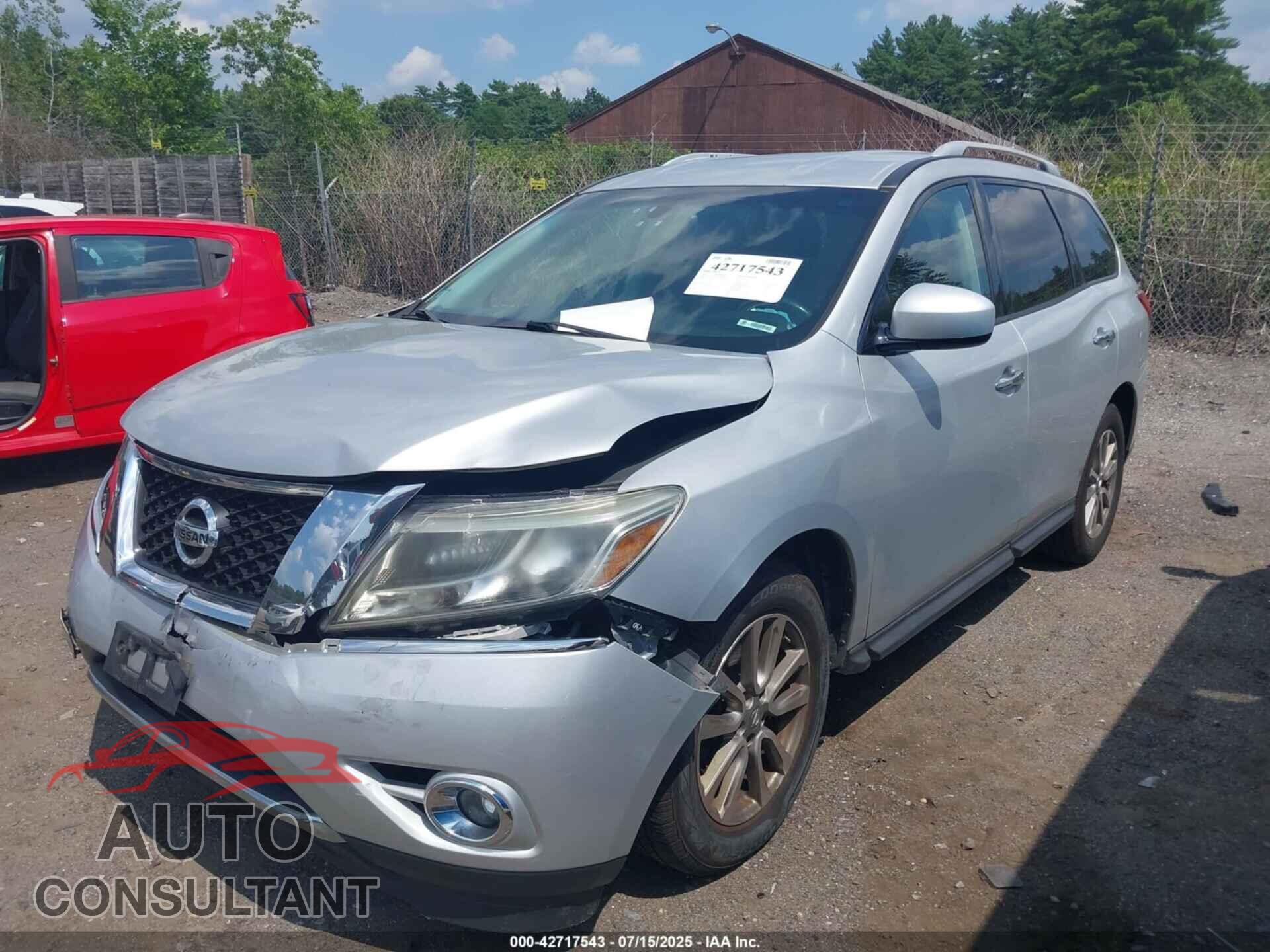 NISSAN PATHFINDER 2015 - 5N1AR2MM8FC682471