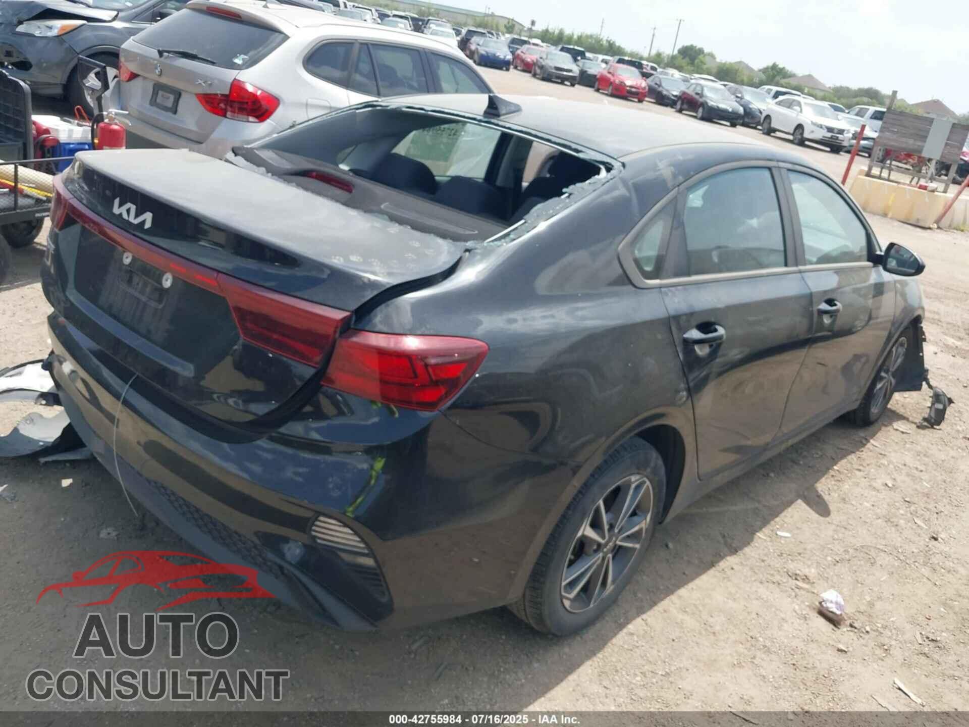 KIA FORTE 2023 - 3KPF24AD3PE567253