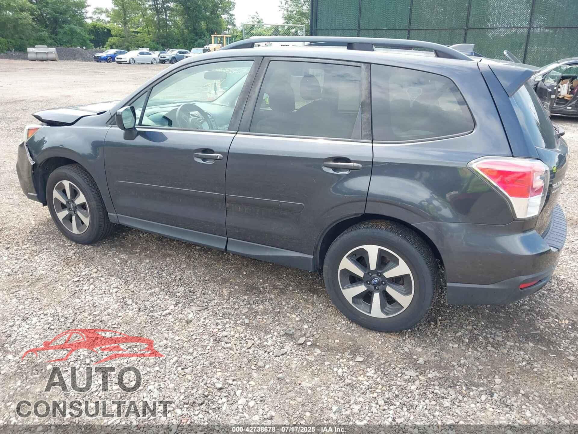 SUBARU FORESTER 2017 - JF2SJAEC5HH550789