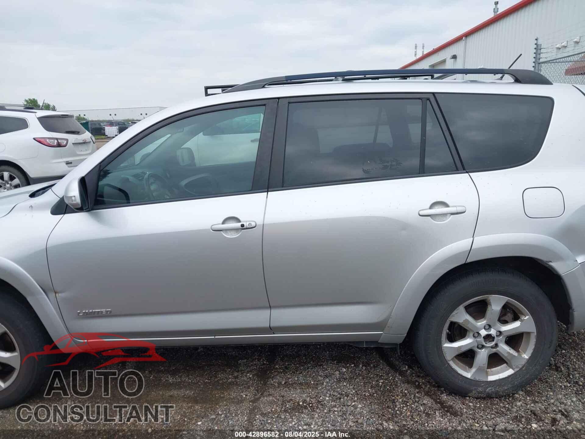 TOYOTA RAV4 2011 - 2T3DK4DV8BW047087