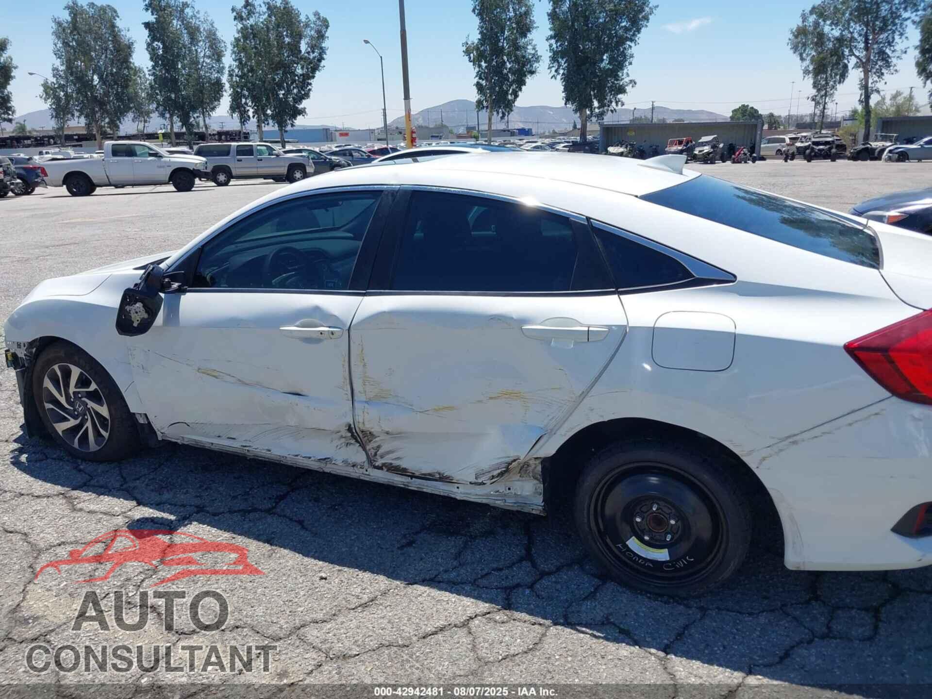 HONDA CIVIC 2017 - 19XFC2F74HE003892