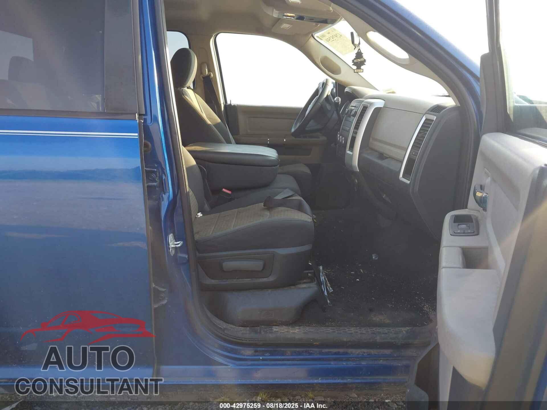 DODGE RAM 1500 2010 - 1D7RV1CT3AS145632