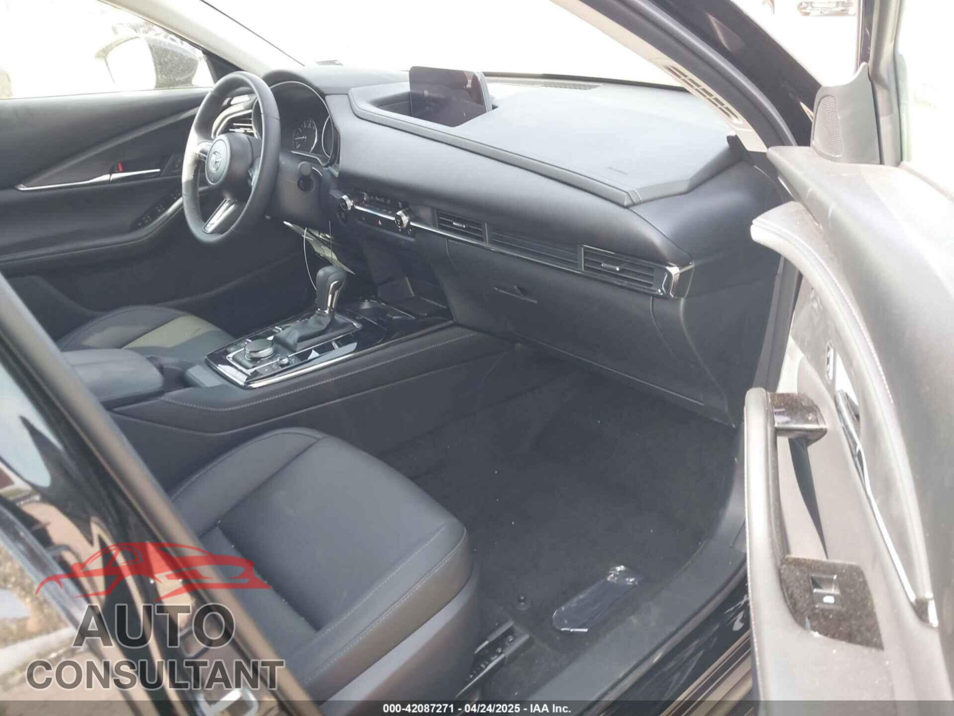 MAZDA CX-30 2025 - 3MVDMBCM3SM807790