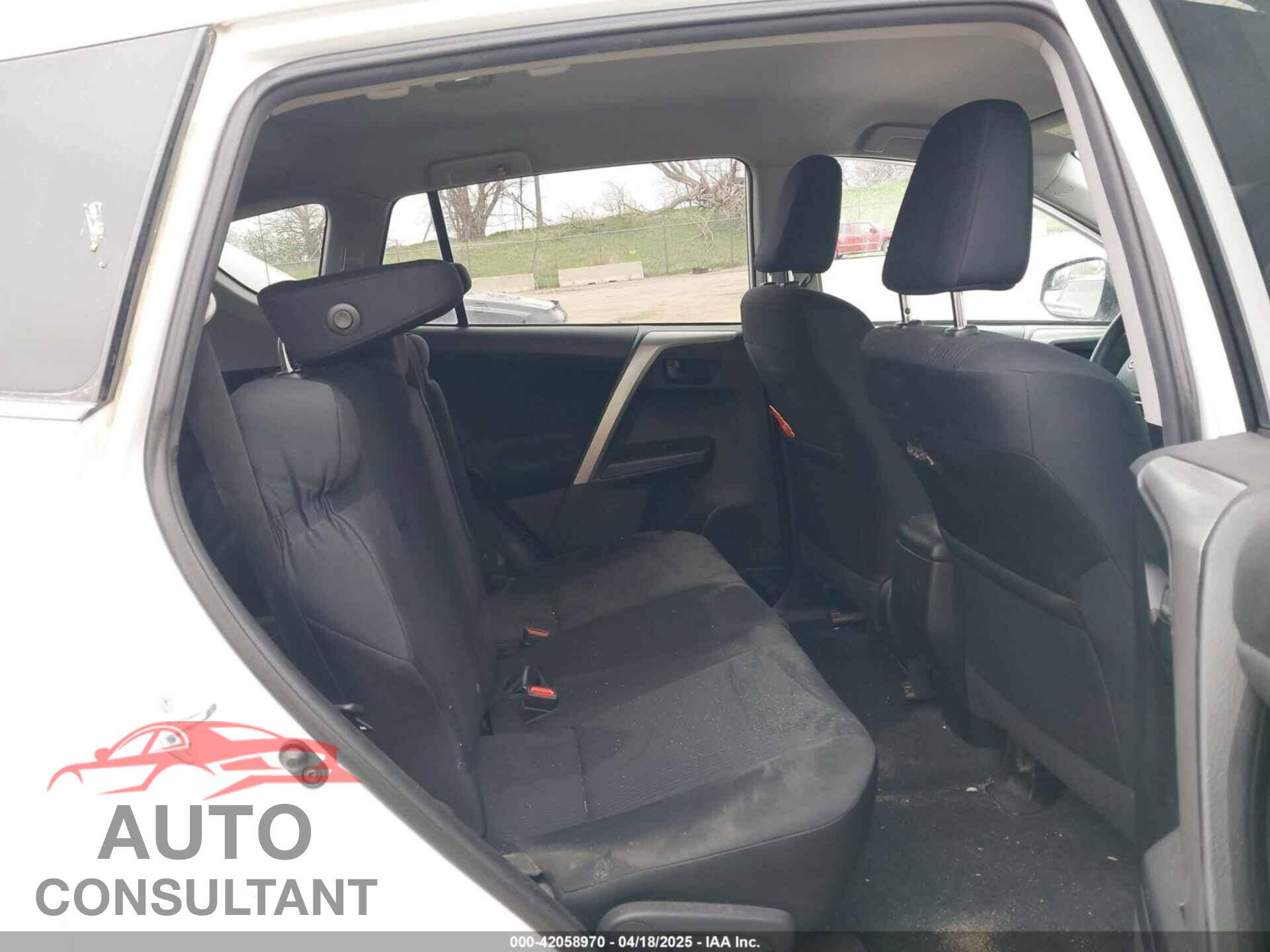 TOYOTA RAV4 2016 - 2T3BFREV9GW414156