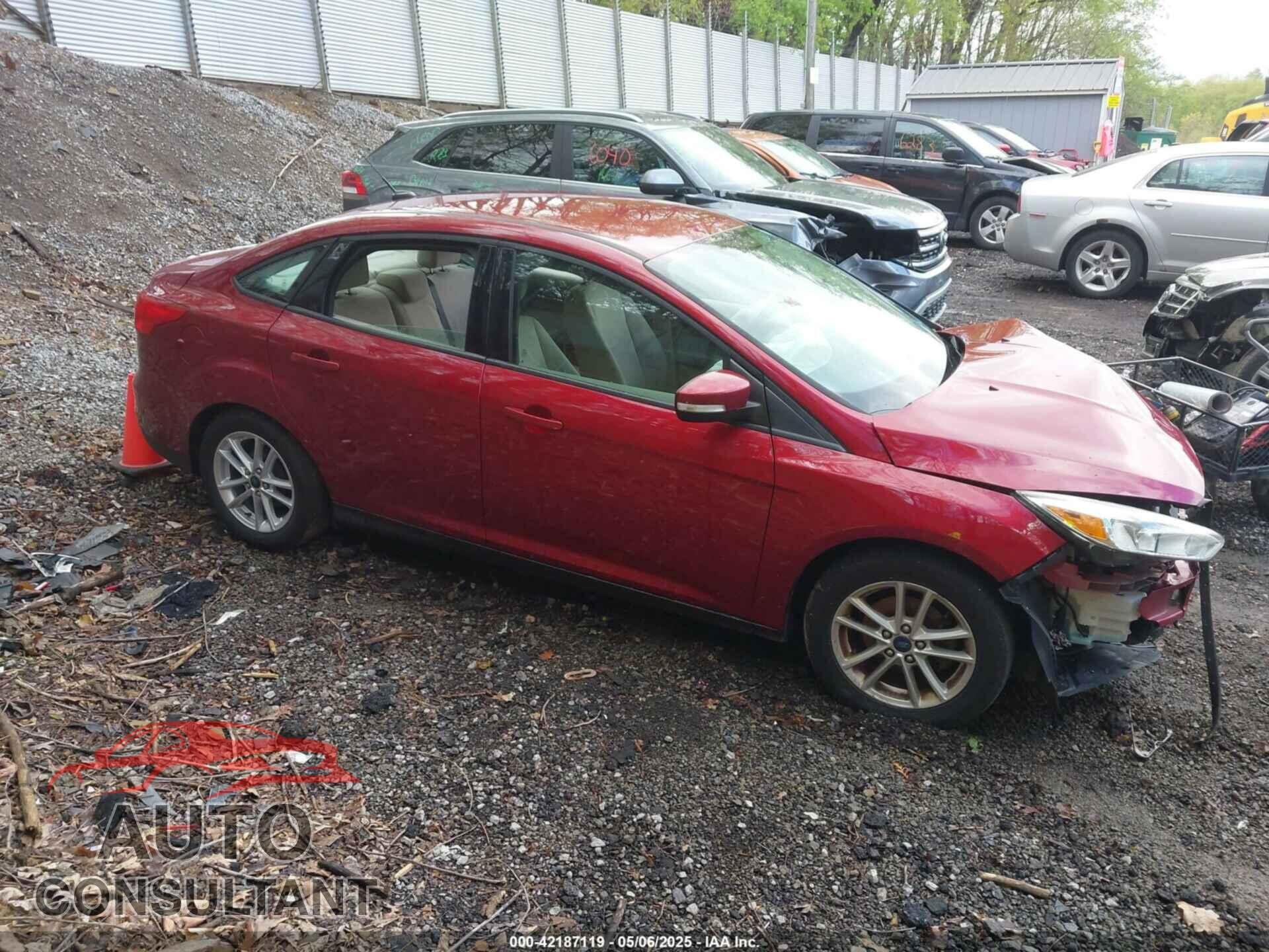 FORD FOCUS 2015 - 1FADP3F20FL292883