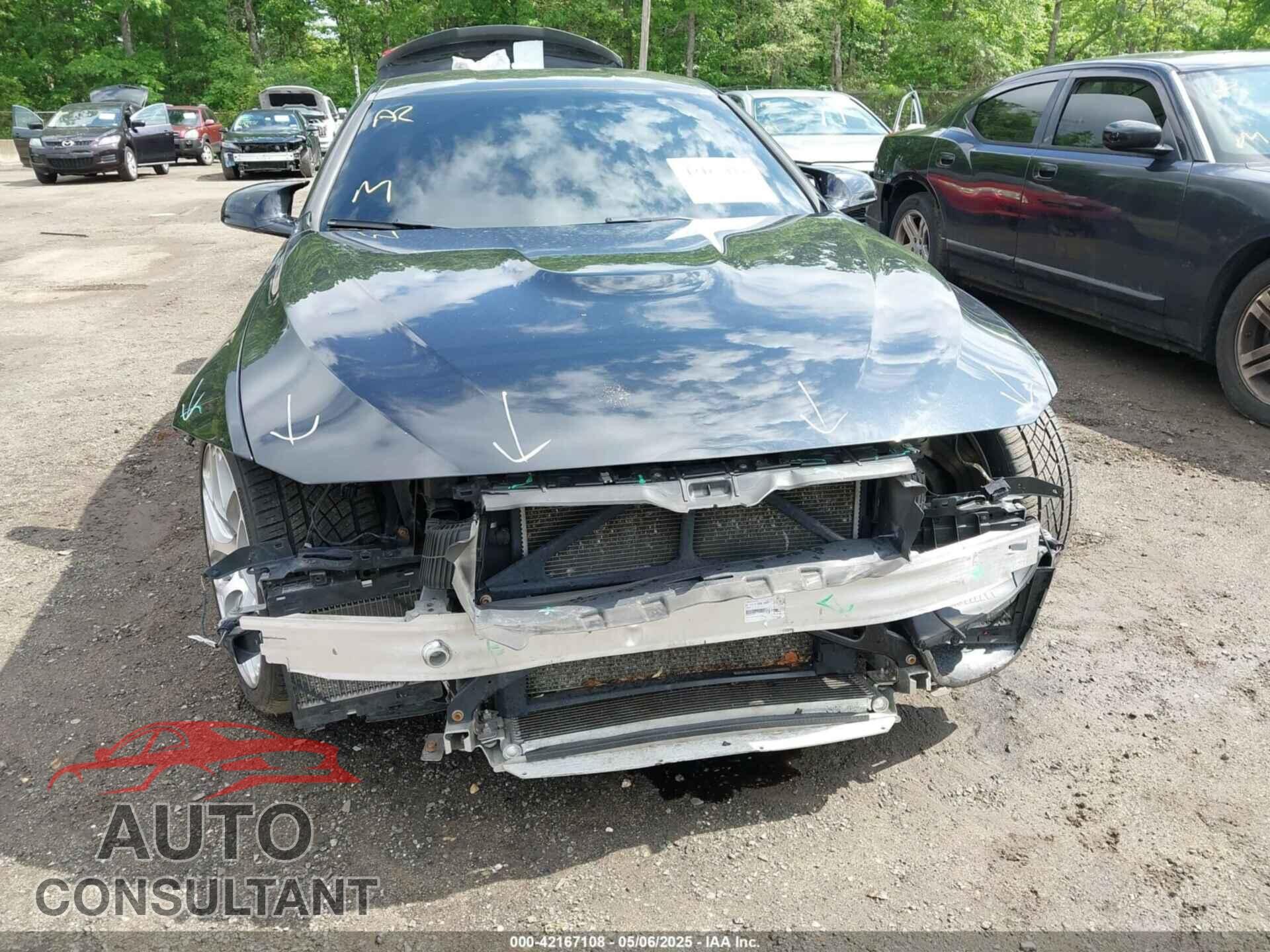 BMW M4 2016 - WBS3R9C50GK337094