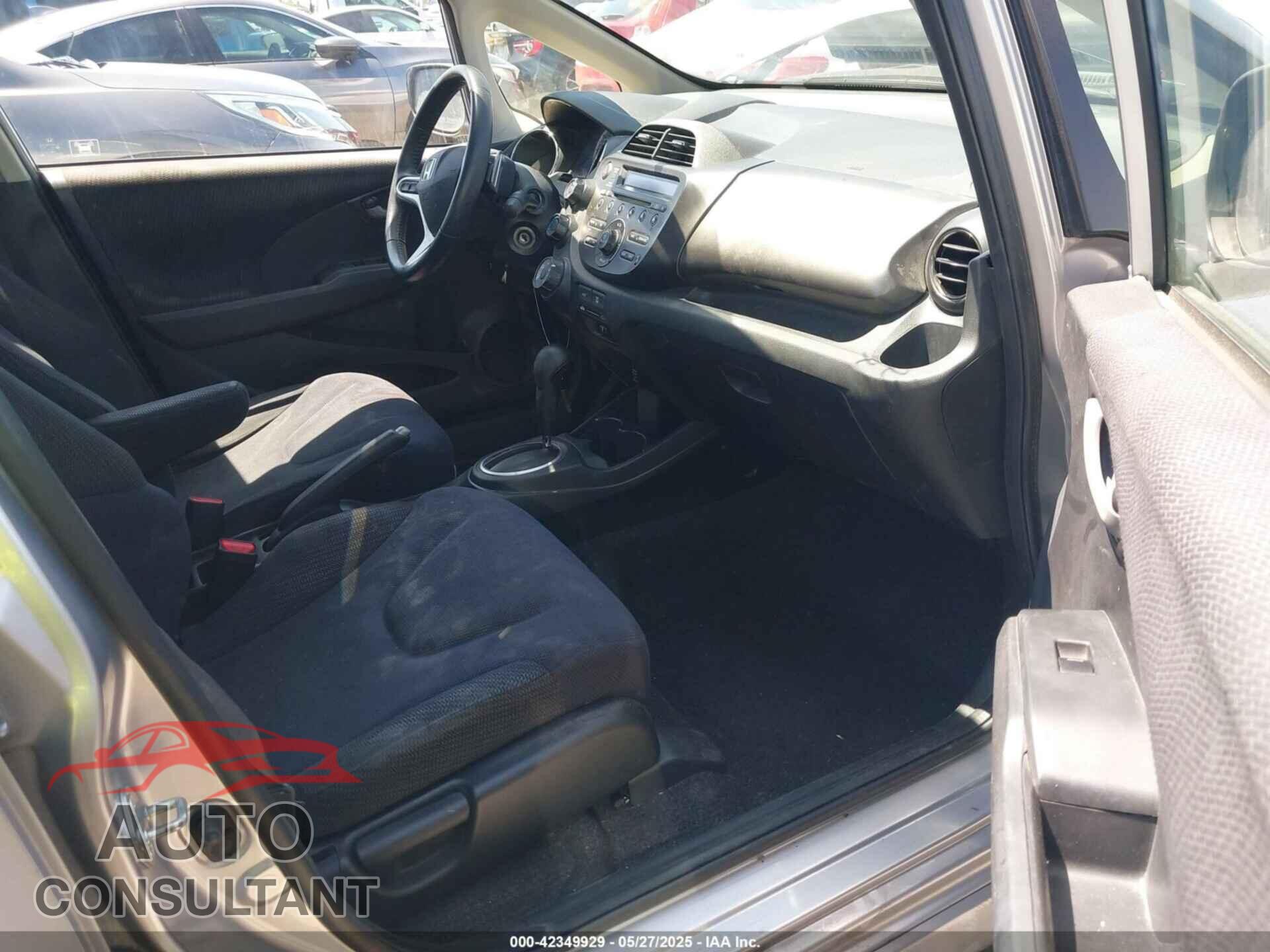 HONDA FIT 2013 - JHMGE8H56DC009996