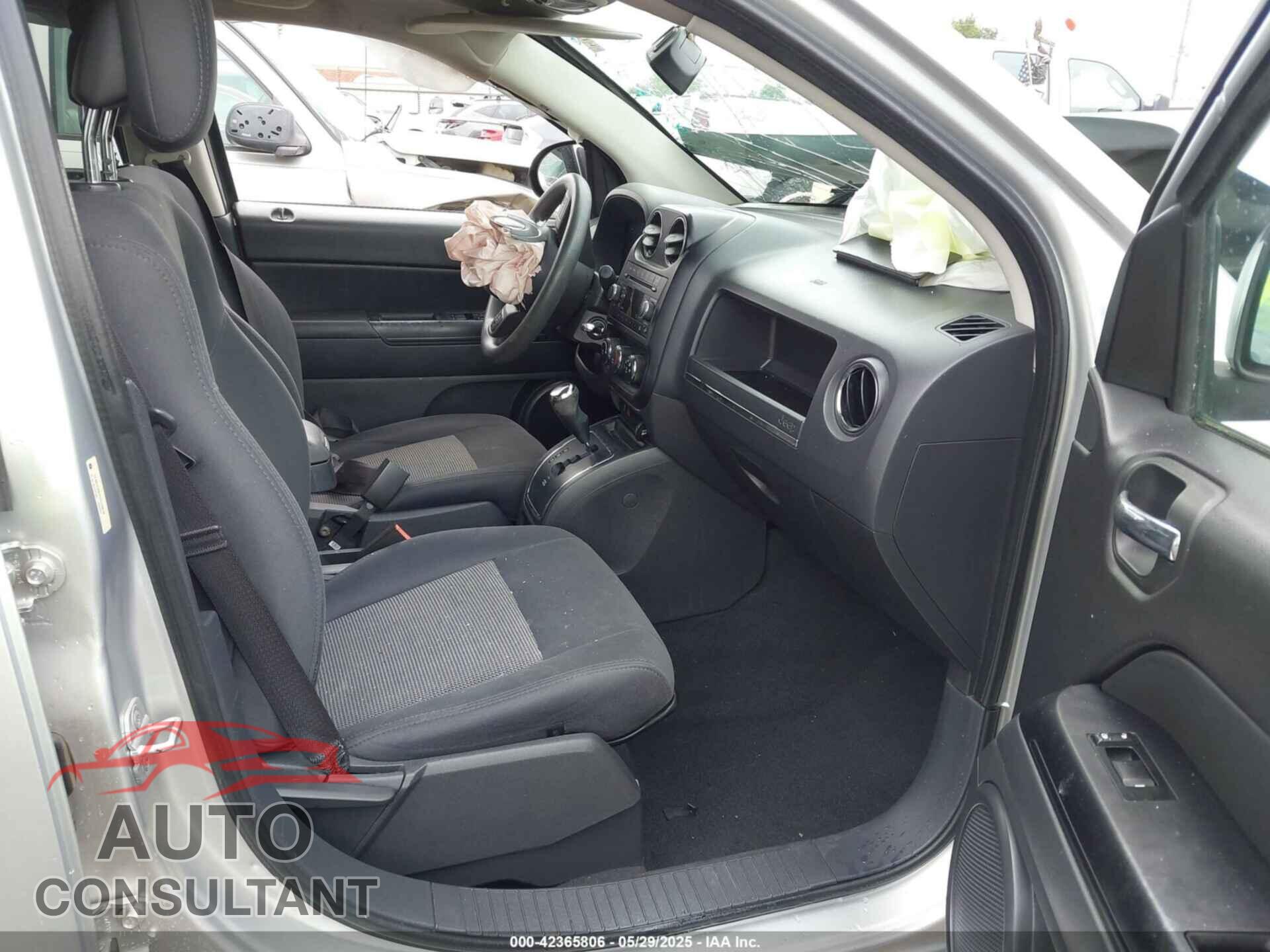 JEEP COMPASS 2012 - 1C4NJCBBXCD539032