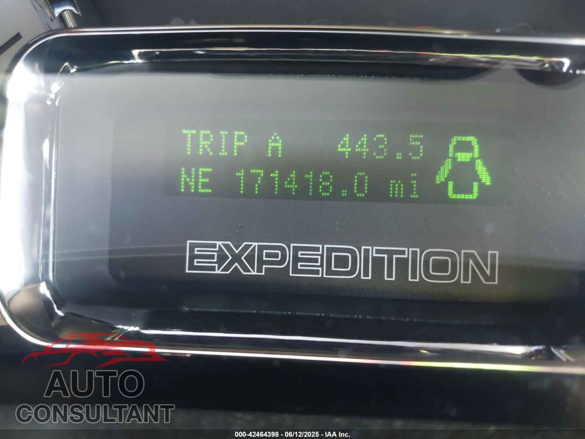 FORD EXPEDITION 2011 - 1FMJU2A57BEF25654