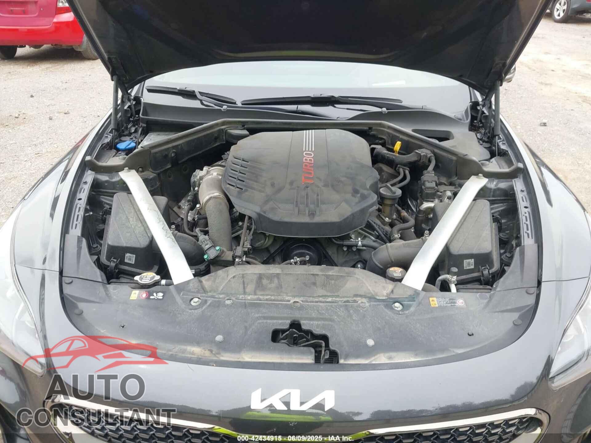 KIA STINGER 2023 - KNAE55LCXP6135209