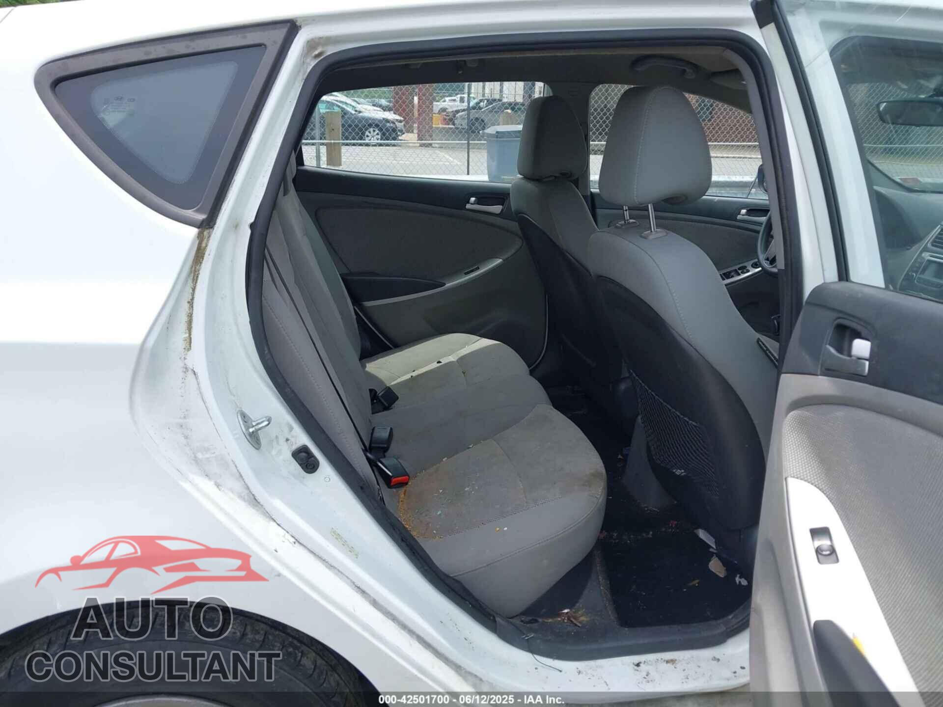 HYUNDAI ACCENT 2014 - KMHCT5AE0EU183424