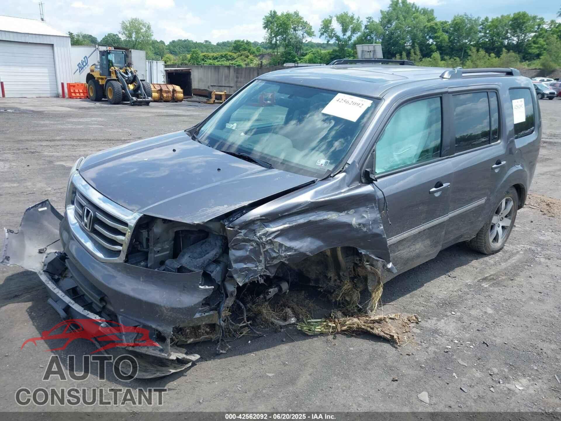 HONDA PILOT 2015 - 5FNYF4H97FB043269