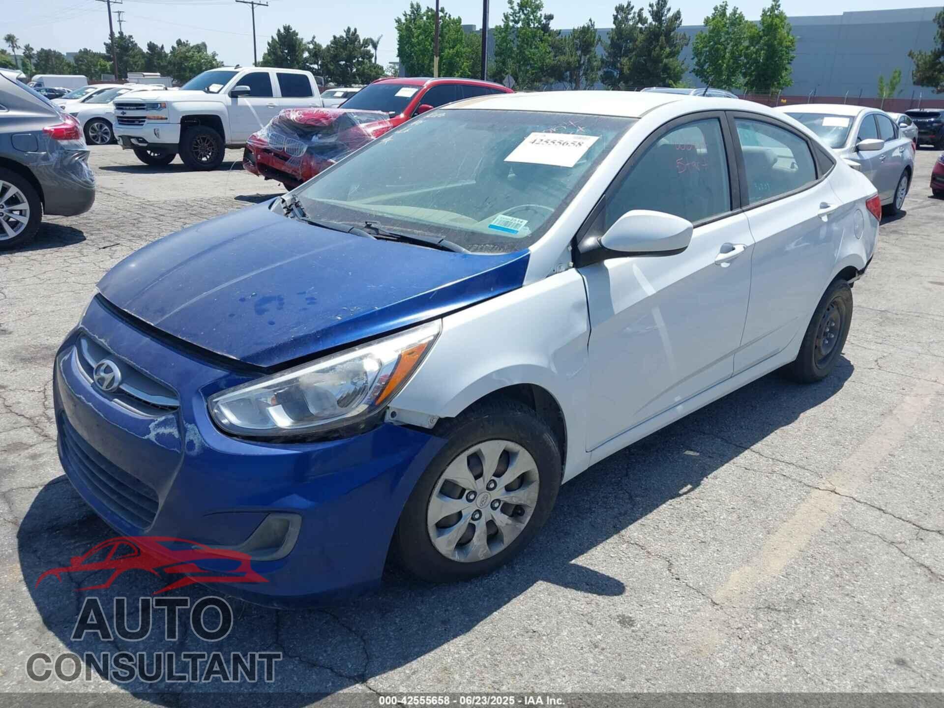 HYUNDAI ACCENT 2017 - KMHCT4AE3HU381218