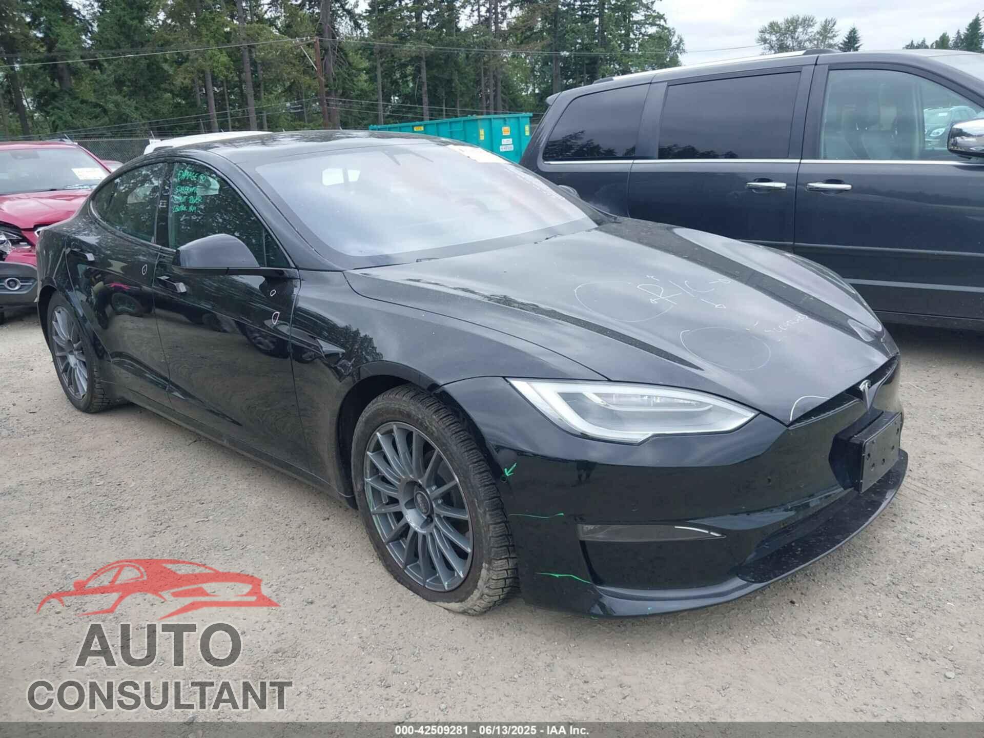 TESLA MODEL S 2021 - 5YJSA1E62MF447509