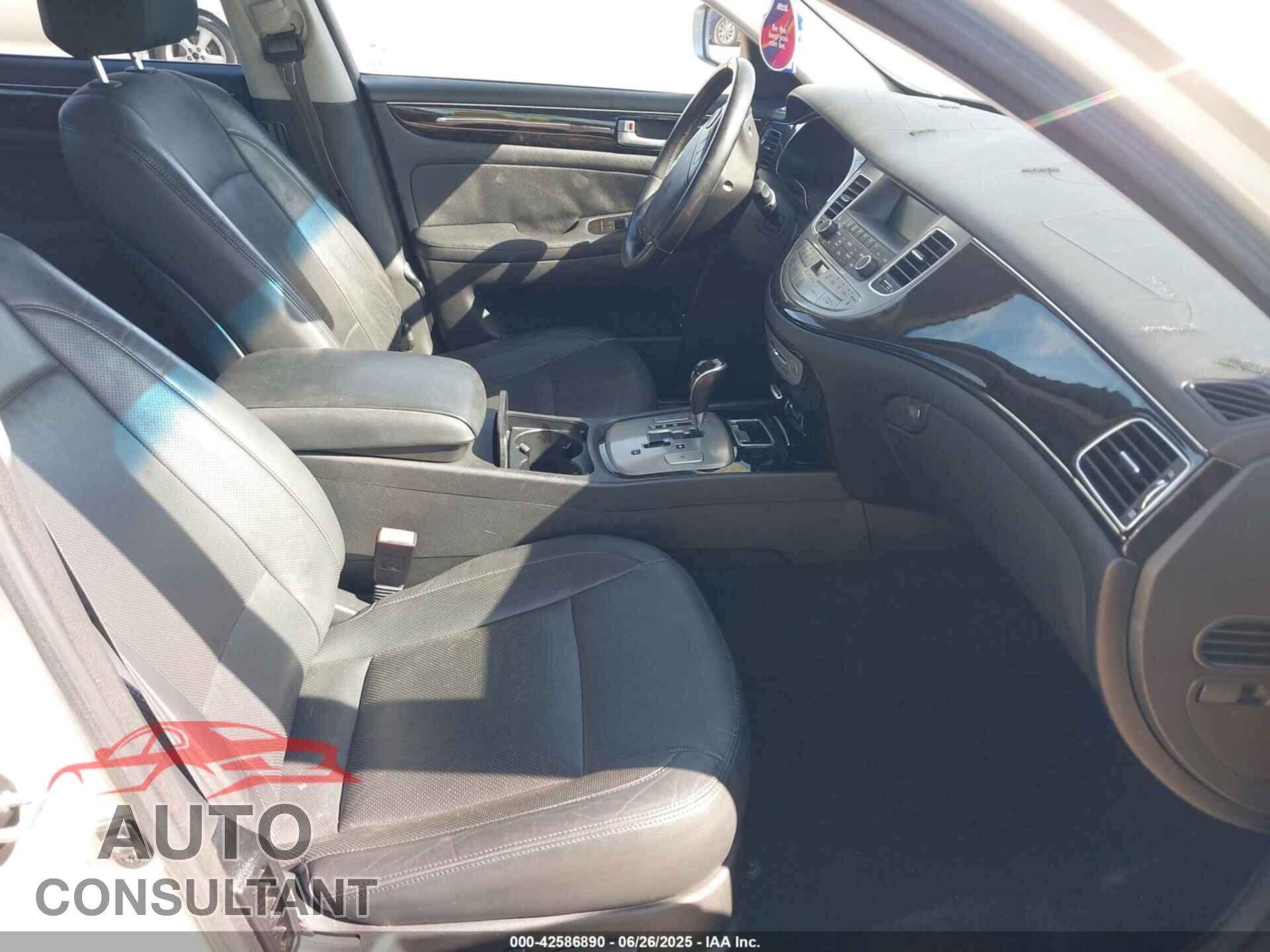 HYUNDAI GENESIS 2013 - KMHGC4DD5DU242299