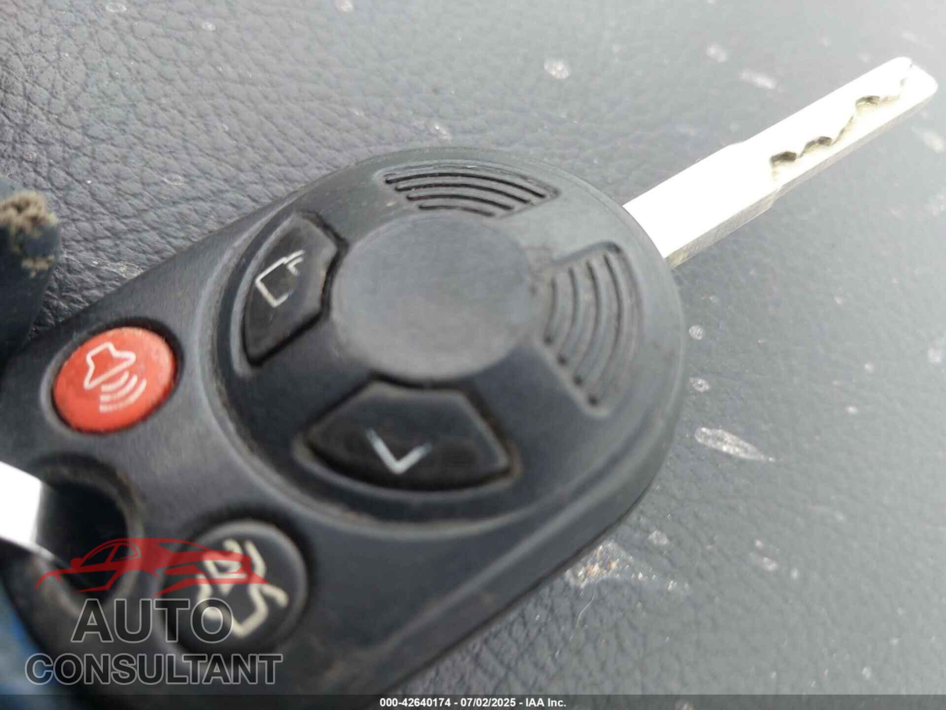FORD FOCUS 2014 - 1FADP3K28EL319249