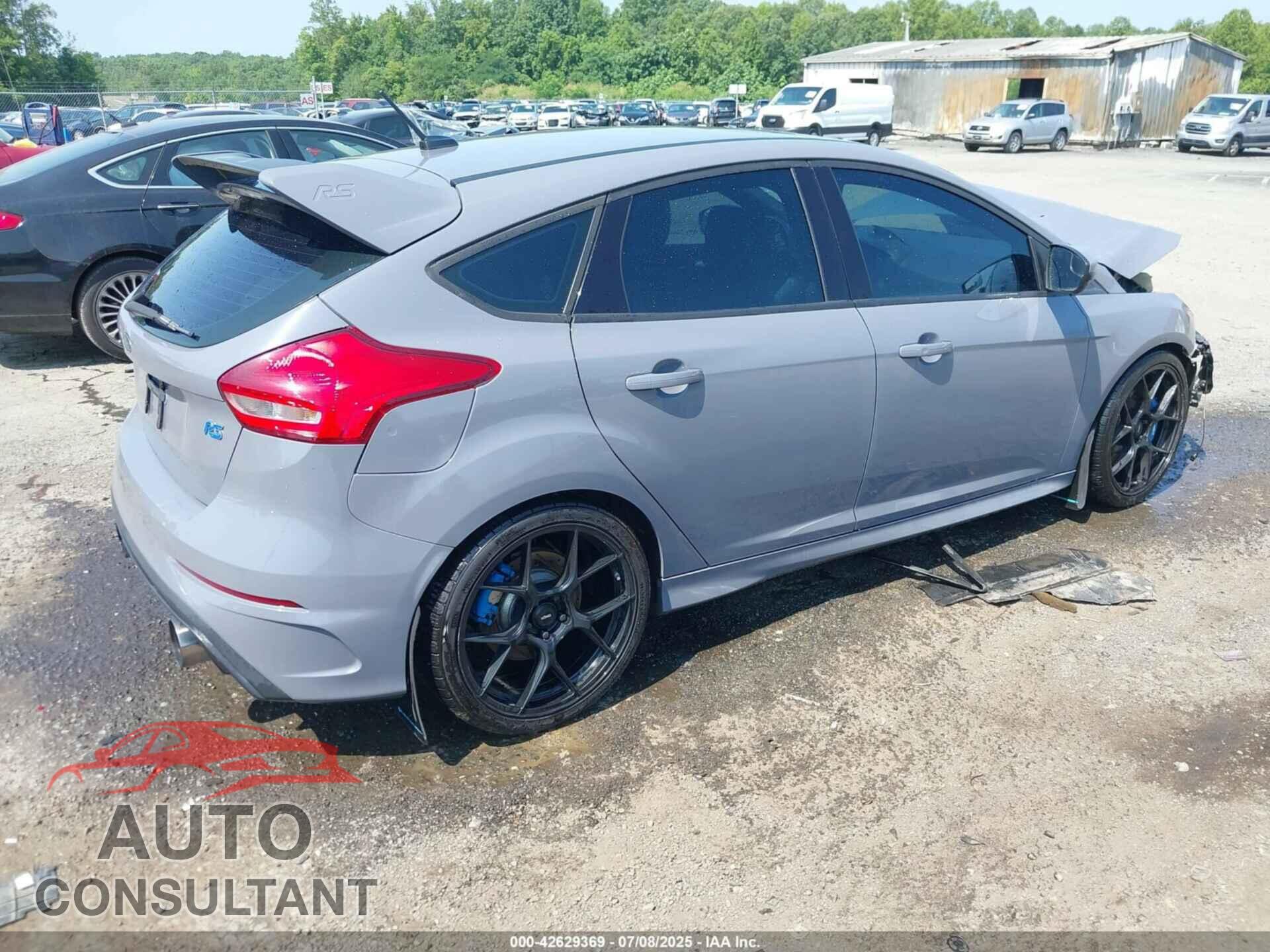 FORD FOCUS RS 2016 - WF0DP3TH2G4117451
