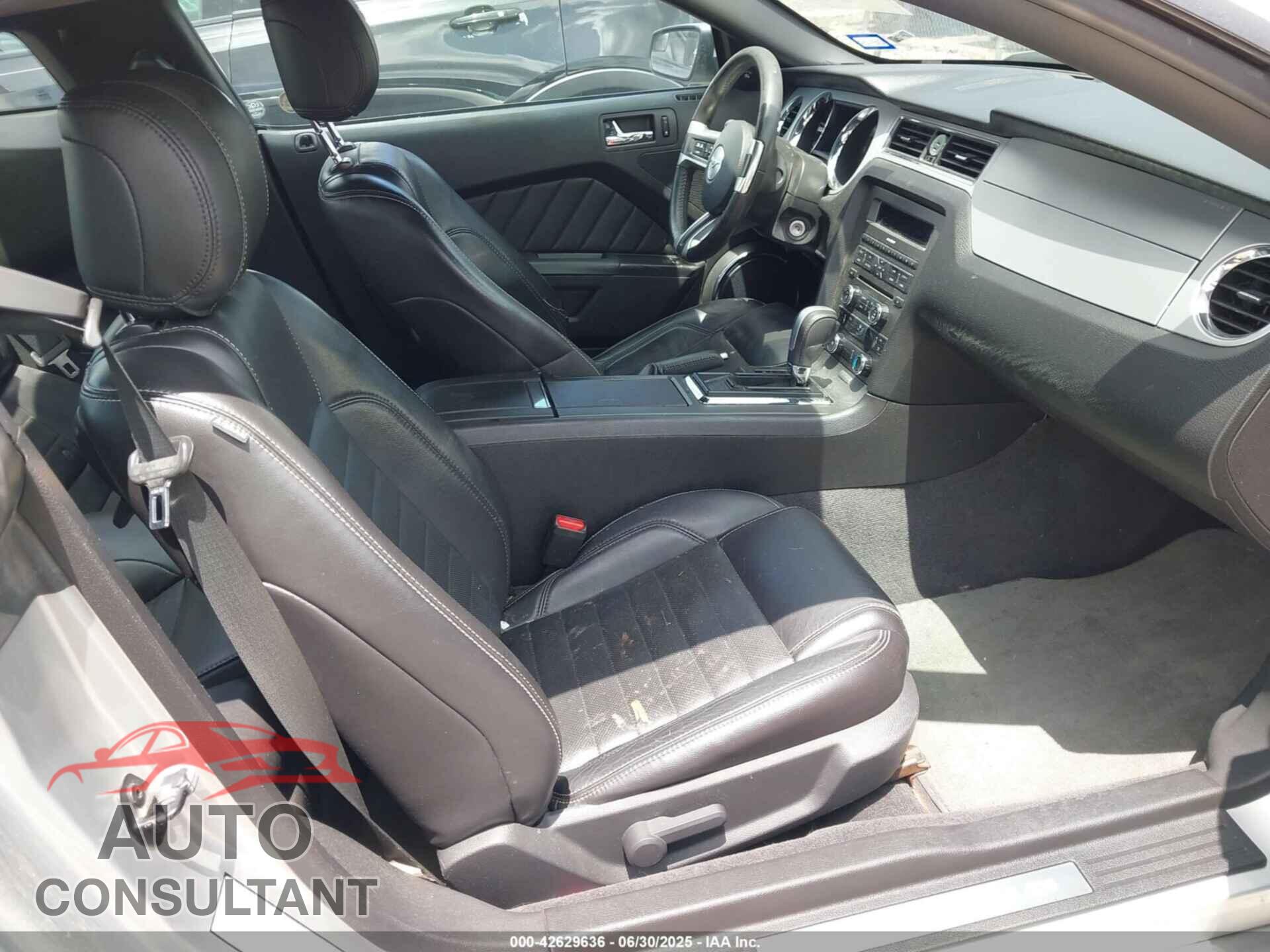 FORD MUSTANG 2013 - 1ZVBP8AM7D5242049