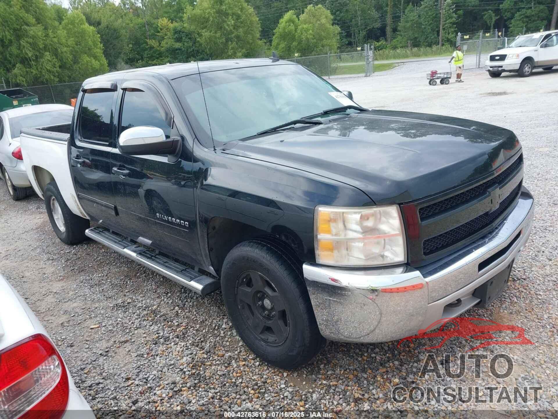 CHEVROLET SILVERADO 1500 2013 - 3GCPKSE70DG374541