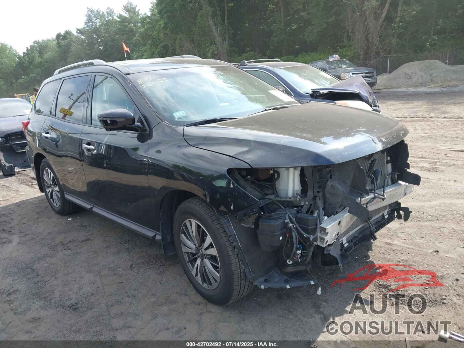 NISSAN PATHFINDER 2017 - 5N1DR2MM9HC644568