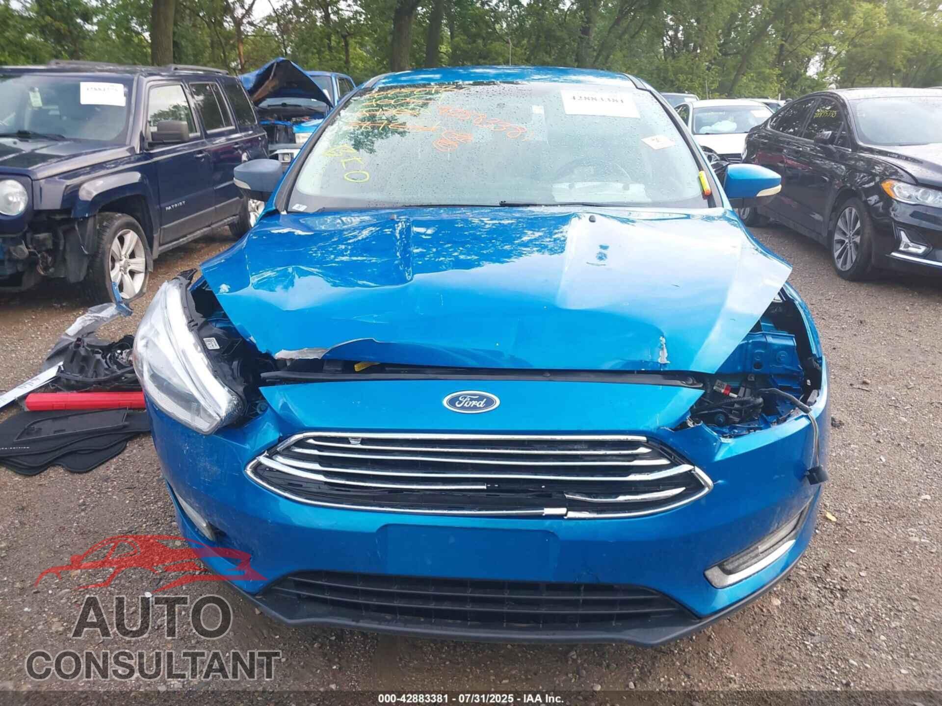 FORD FOCUS 2015 - 1FADP3N25FL367286