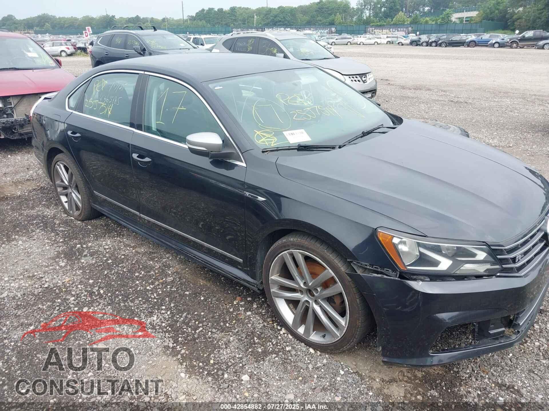 VOLKSWAGEN PASSAT 2017 - 1VWDT7A39HC025397