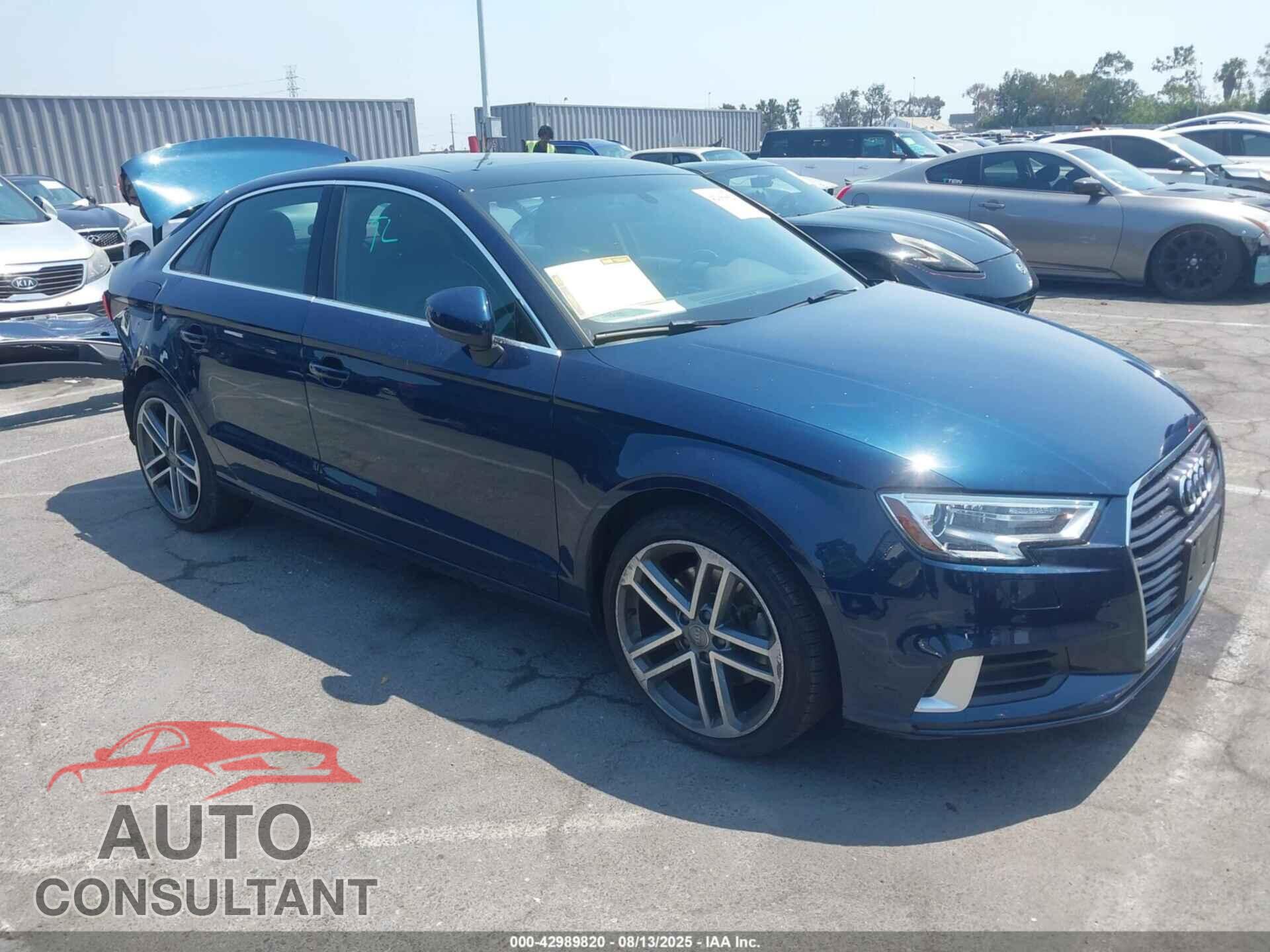 AUDI A3 2019 - WAUAUGFFXK1015371
